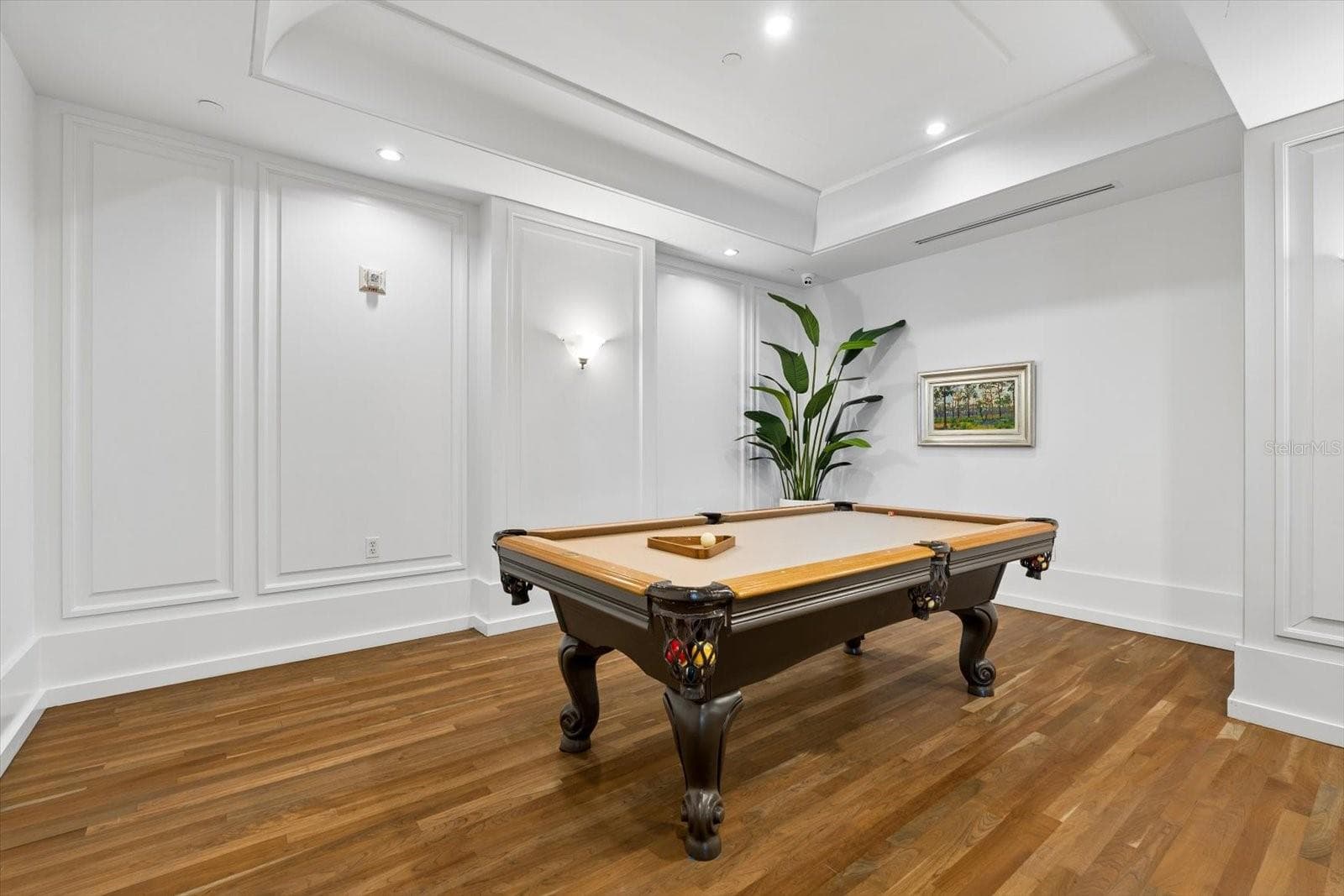 Billiards table in the club - 1350 MAIN ST #1703, SARASOTA