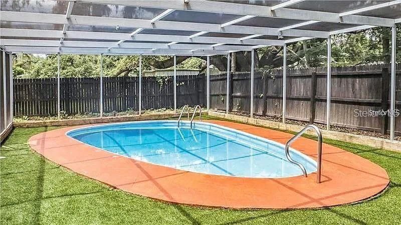 Screened pool - 1274 BERTLAND WAY, CLEARWATER