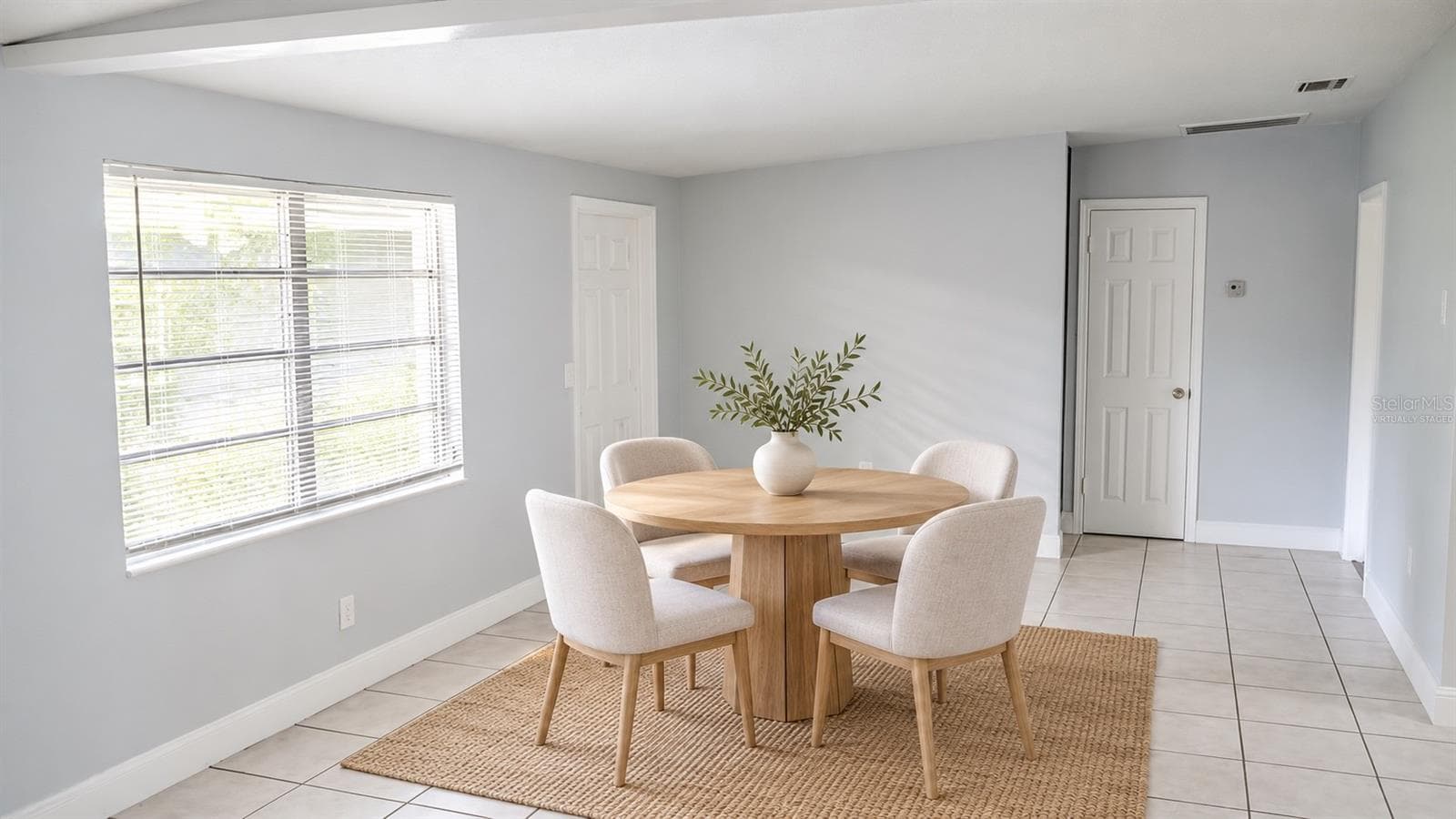 Dining area — Virtually staged - 1274 BERTLAND WAY, CLEARWATER