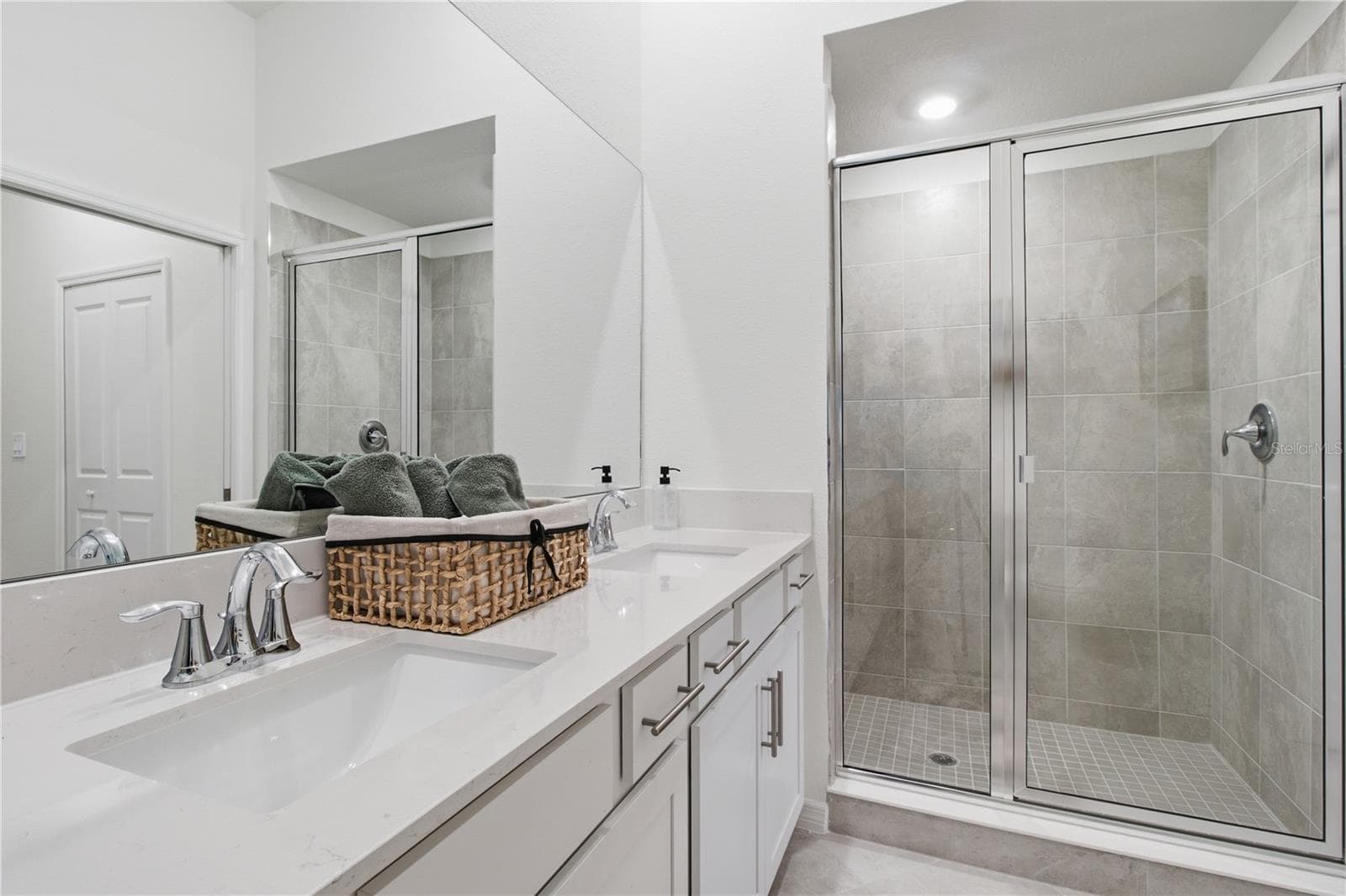 Condominium at 18911 SCALLOP LOOP #103, LAKEWOOD RANCH, photo 19 of 47