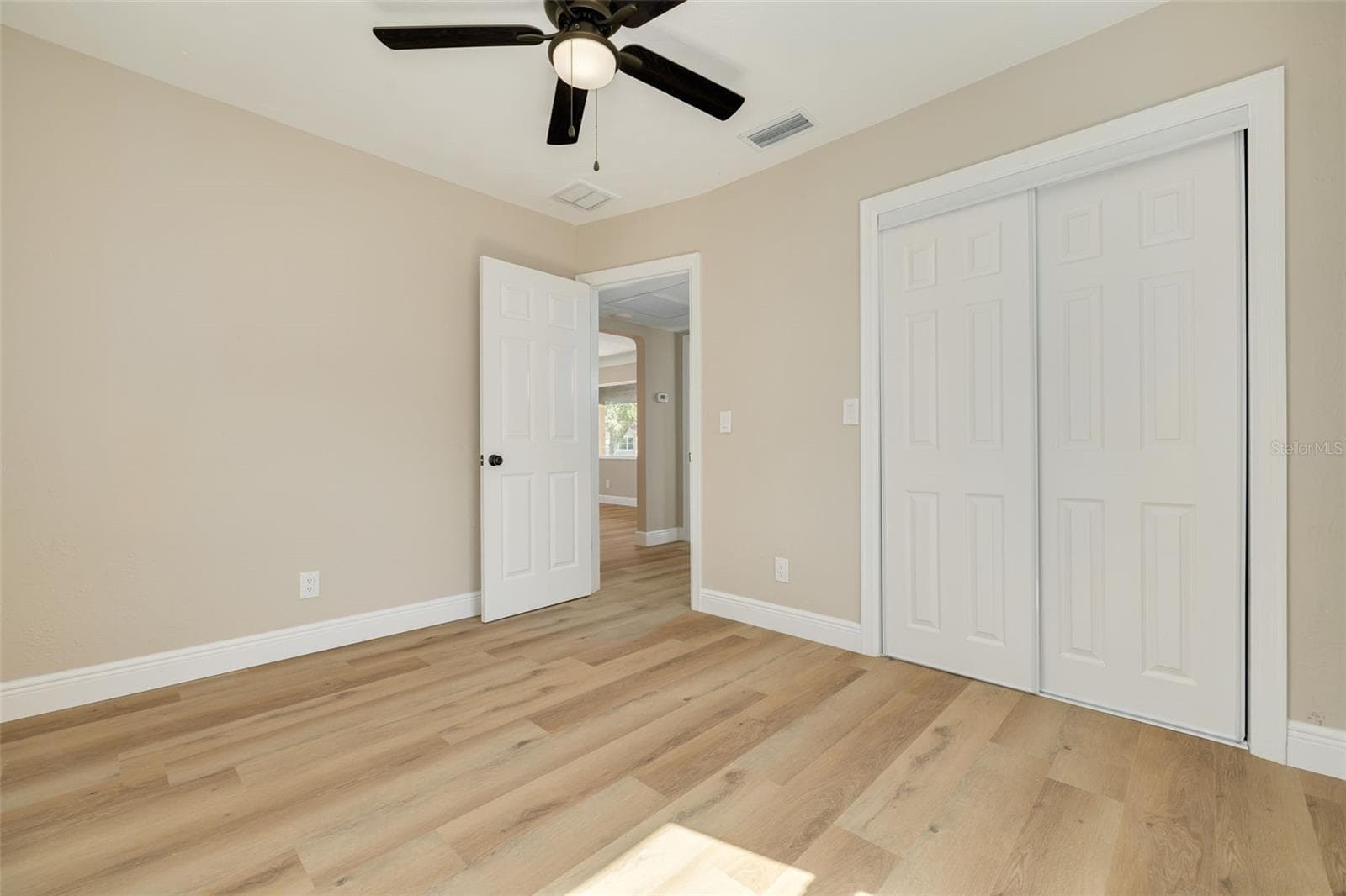 Single Family Residence at 3138 YALE ST N, ST PETERSBURG, photo 19 of 37