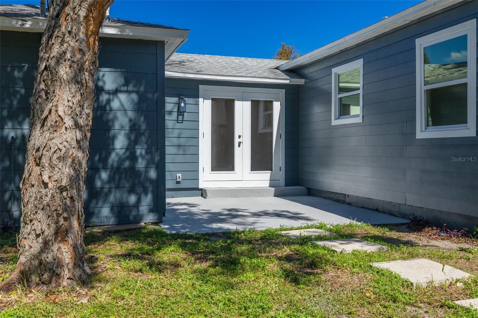 Single Family Residence at 3138 YALE ST N, ST PETERSBURG, photo 24 of 37