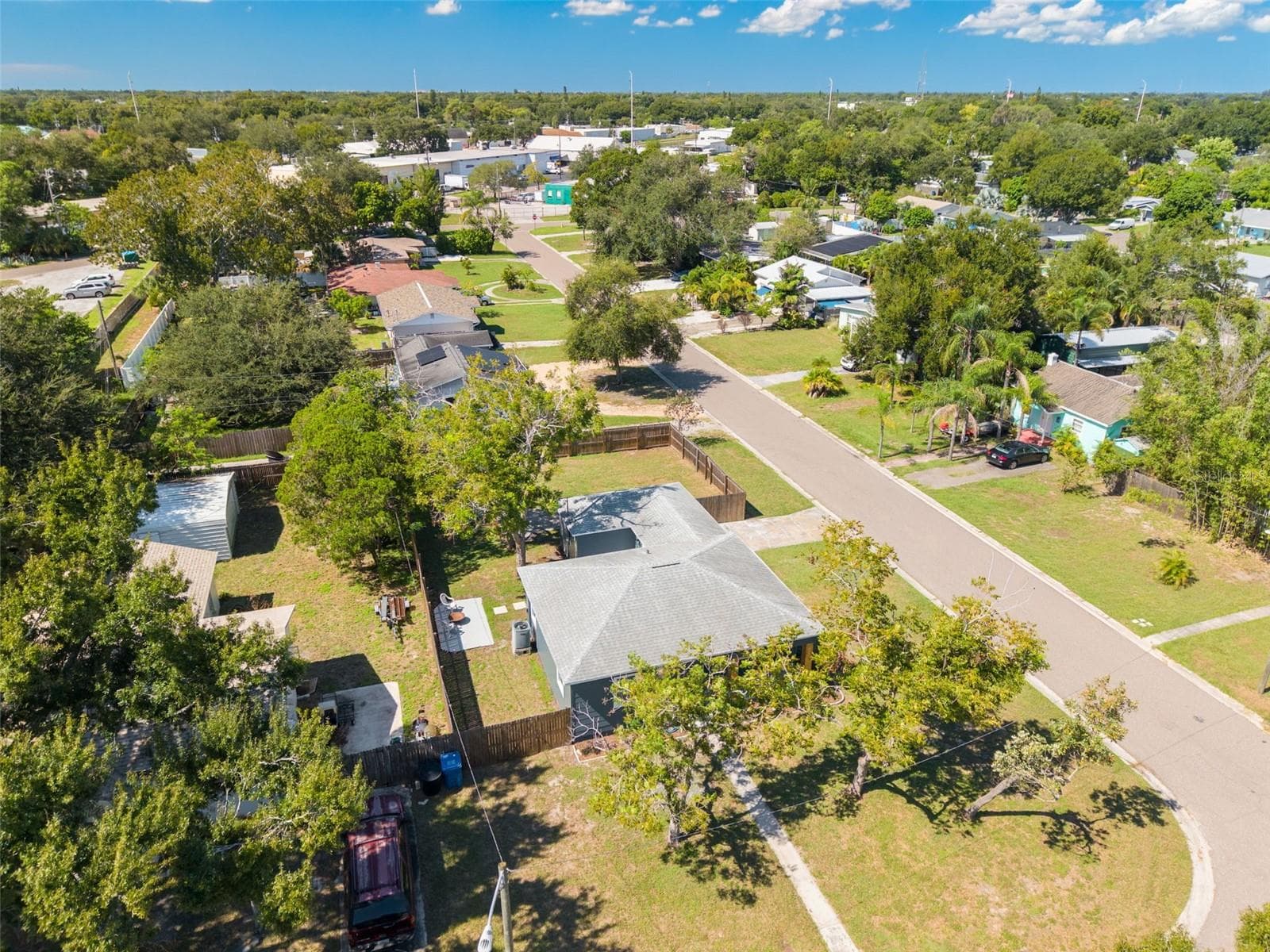 Single Family Residence at 3138 YALE ST N, ST PETERSBURG, photo 34 of 37