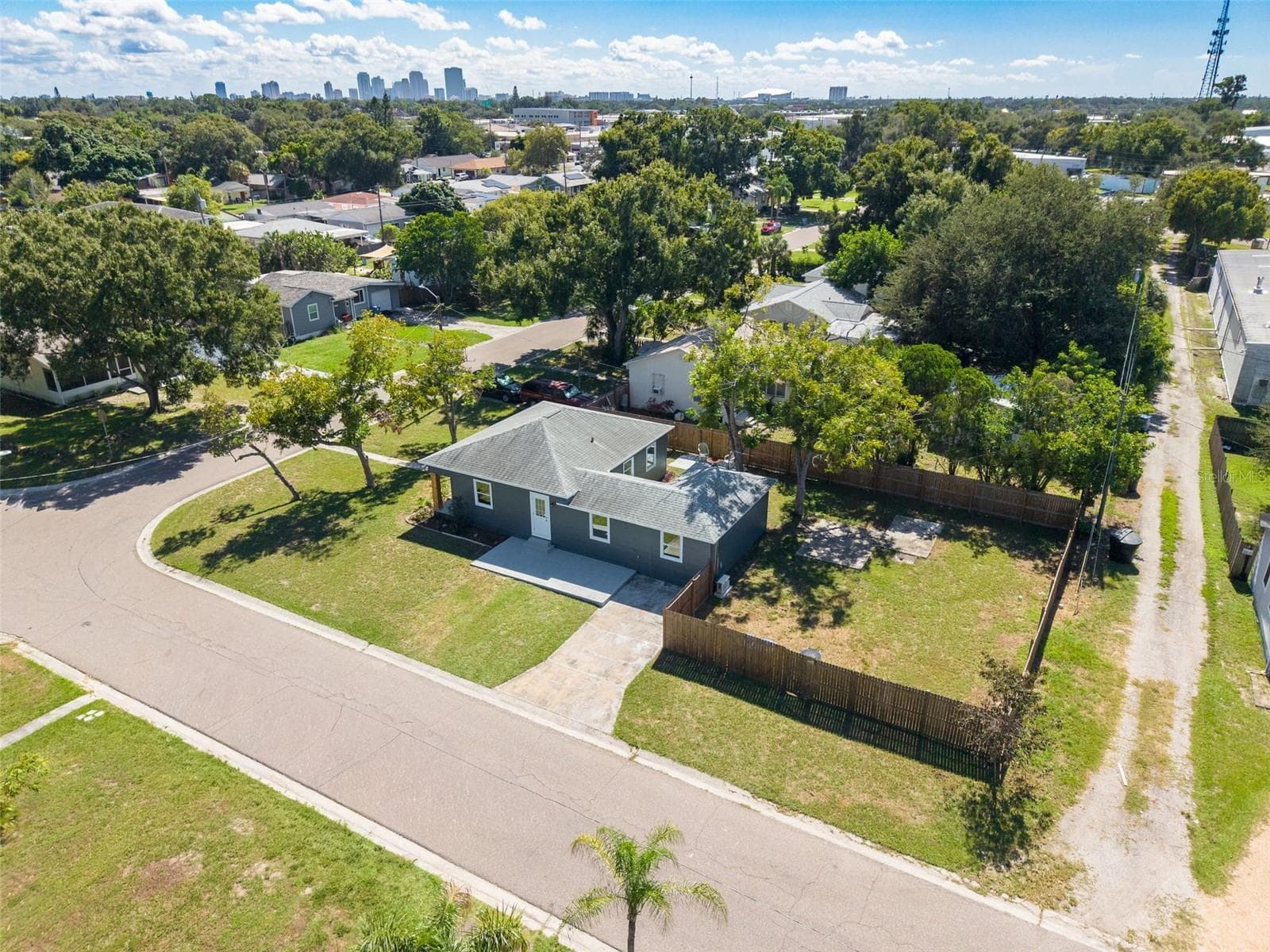 Single Family Residence at 3138 YALE ST N, ST PETERSBURG, photo 36 of 37