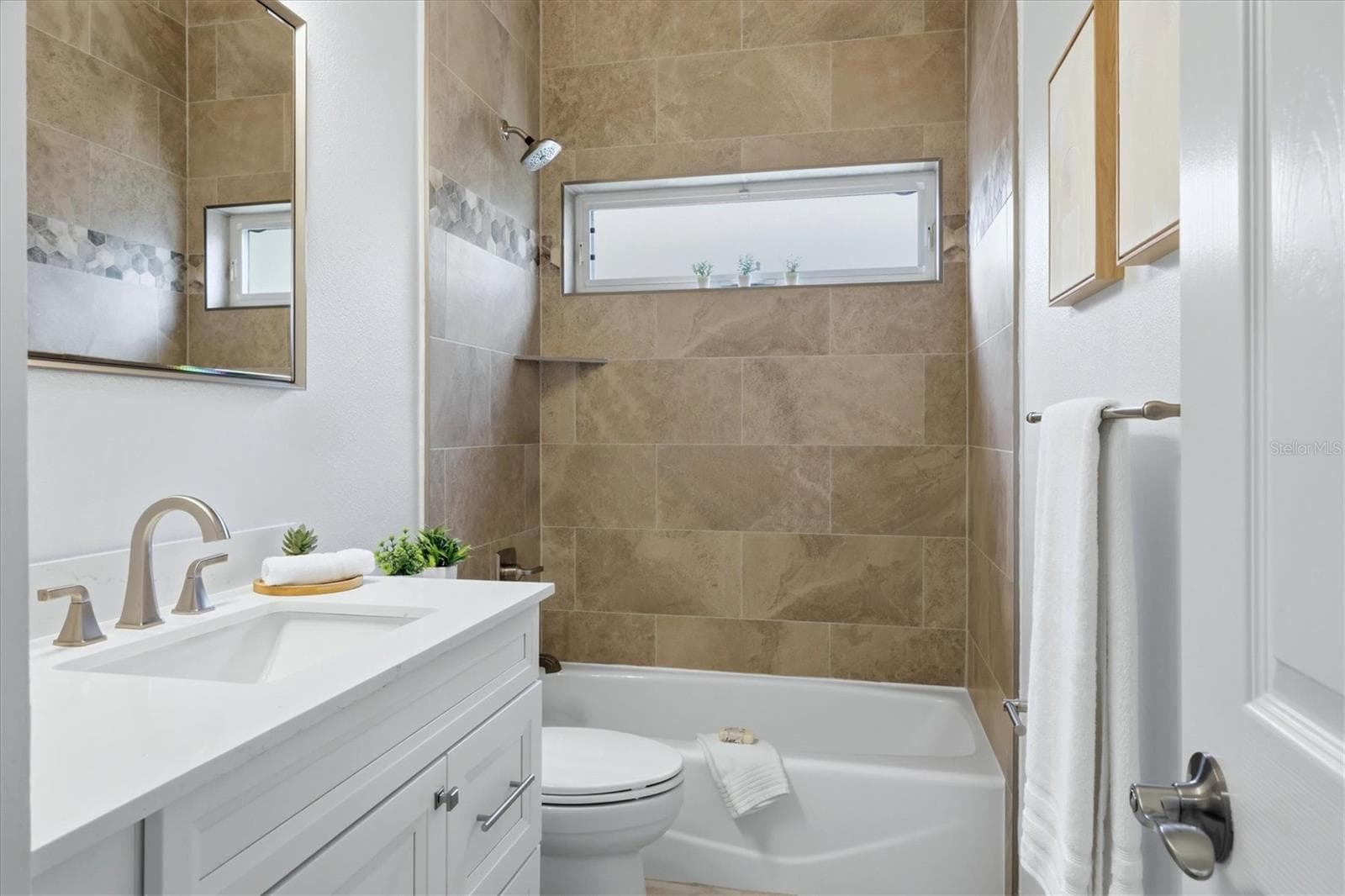 Single Family Residence at 8160 COLLINGWOOD CT, UNIVERSITY PARK, photo 59 of 92