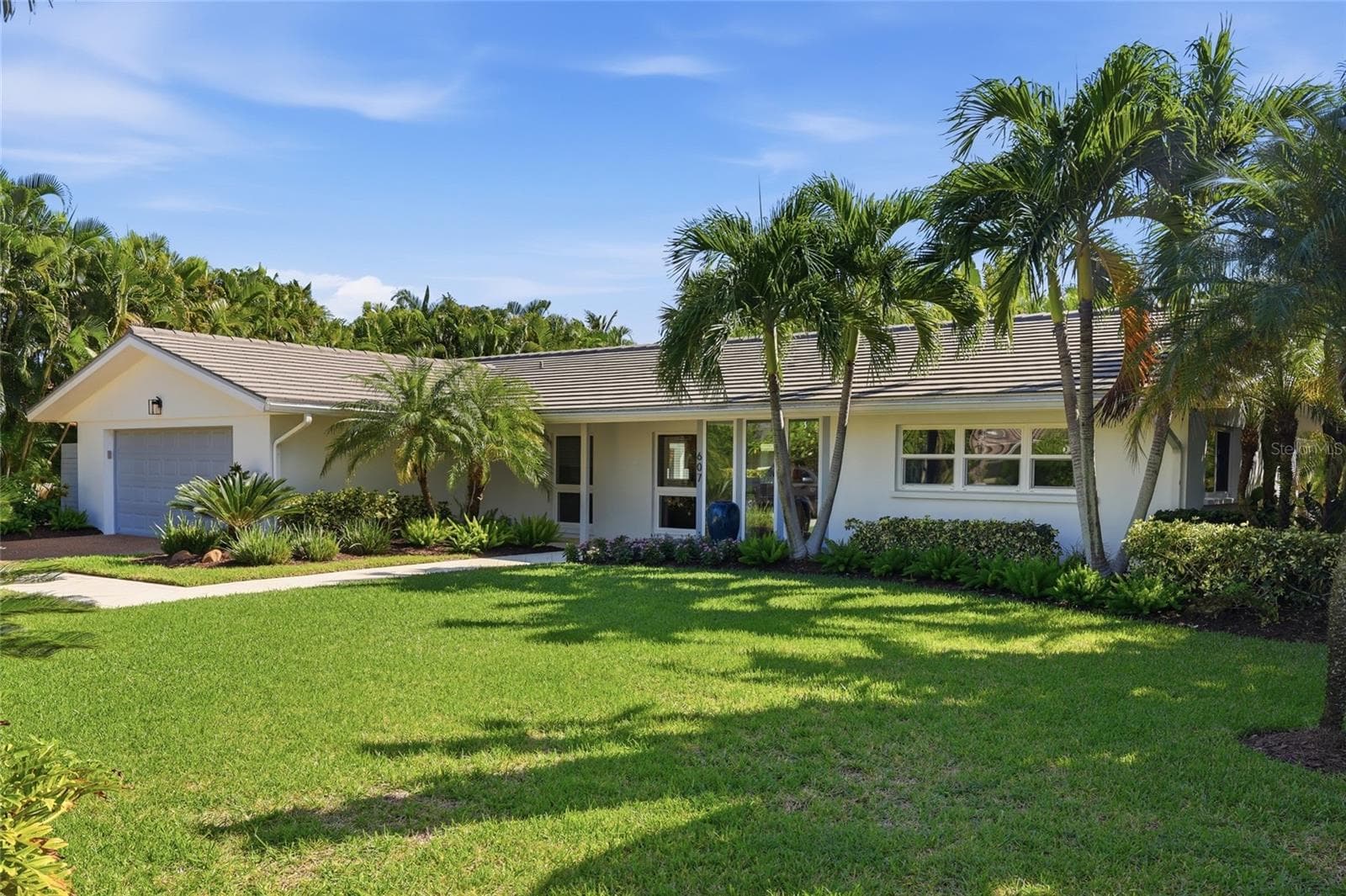Single Family Residence at 607 OWL WAY, SARASOTA, photo 3 of 43
