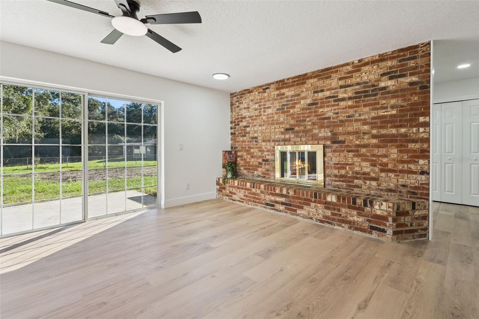Single Family Residence at 5665 E SHADY ACRES DR, INVERNESS, photo 6 of 27