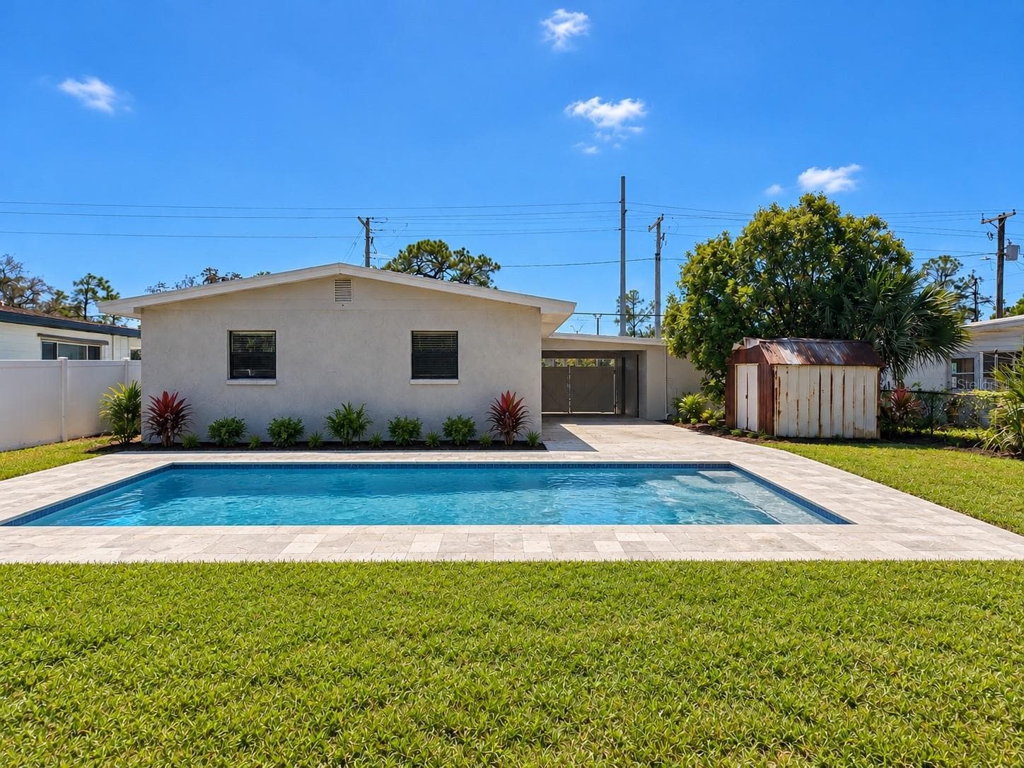 Backyard W Pool - 2608 E YUKON STS, TAMPA
