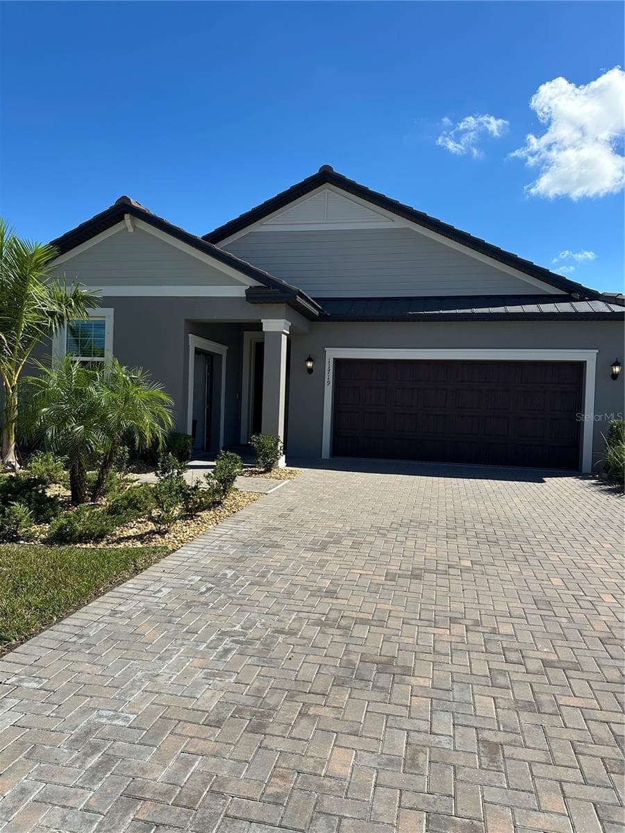 Front elevation - 11719 LILAC PEARL LN, PARRISH