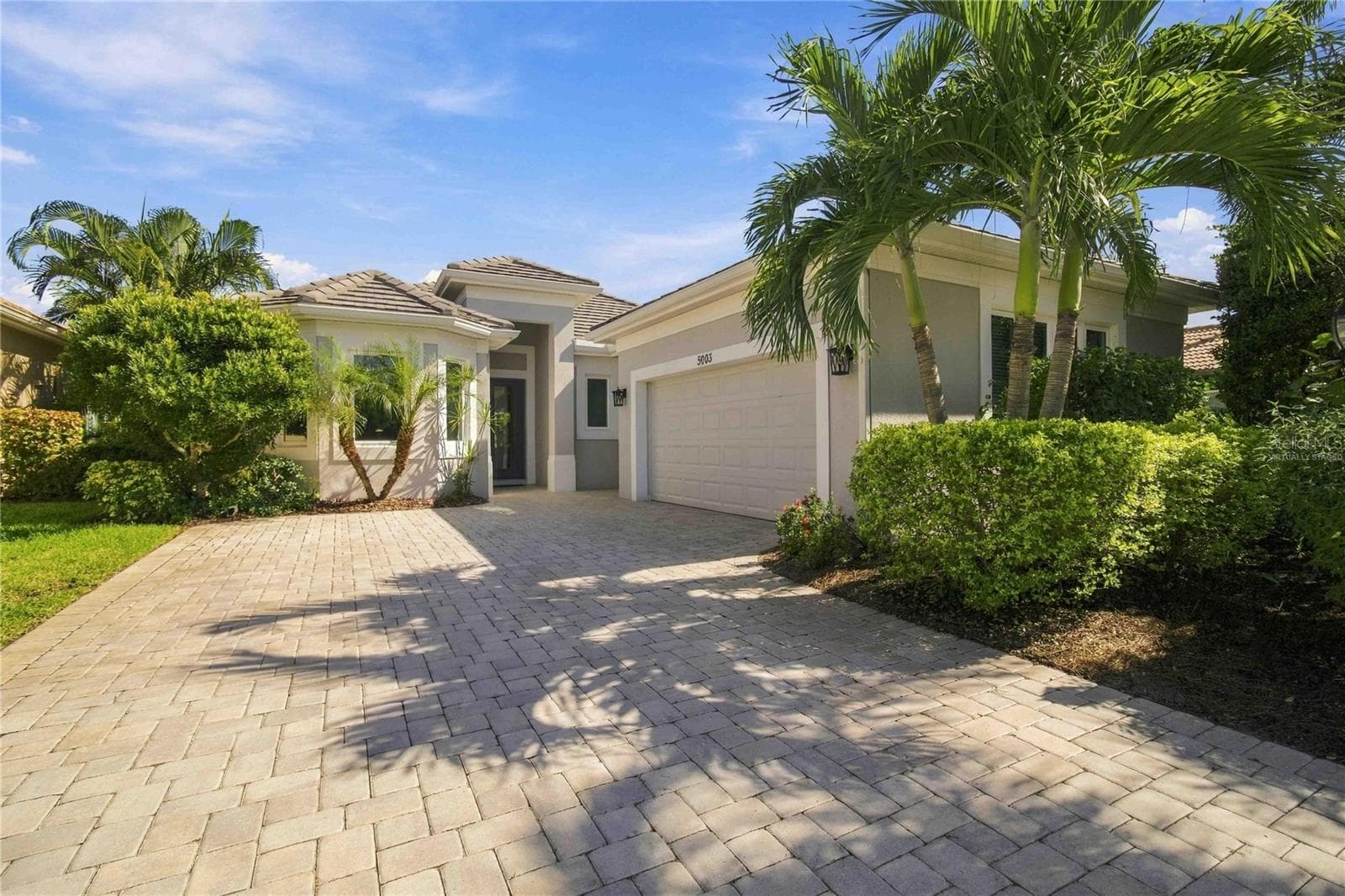 Virtually Staged - 5003 TOBERMORY WAY, BRADENTON