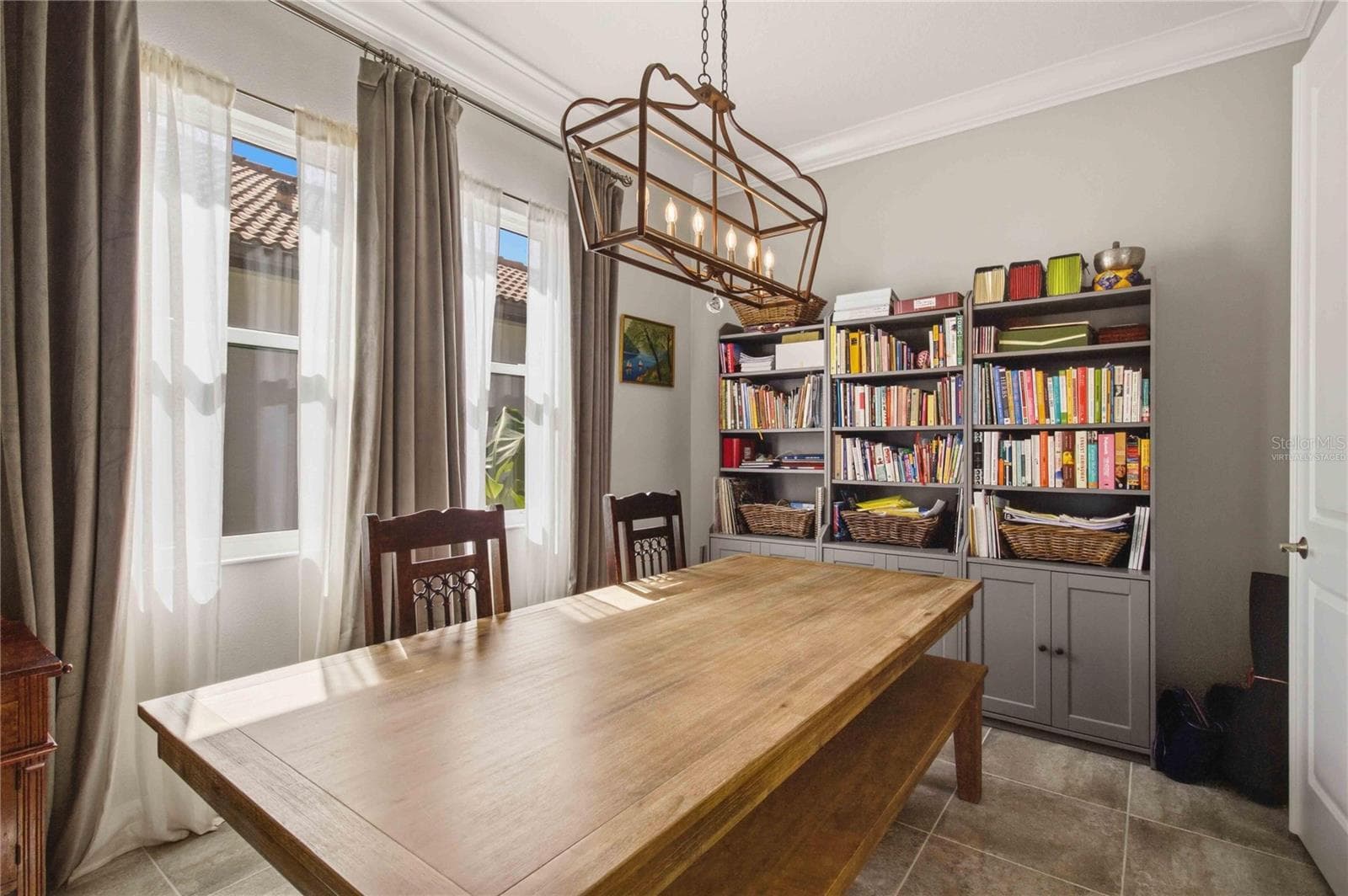 Virtually Staged - 5003 TOBERMORY WAY, BRADENTON