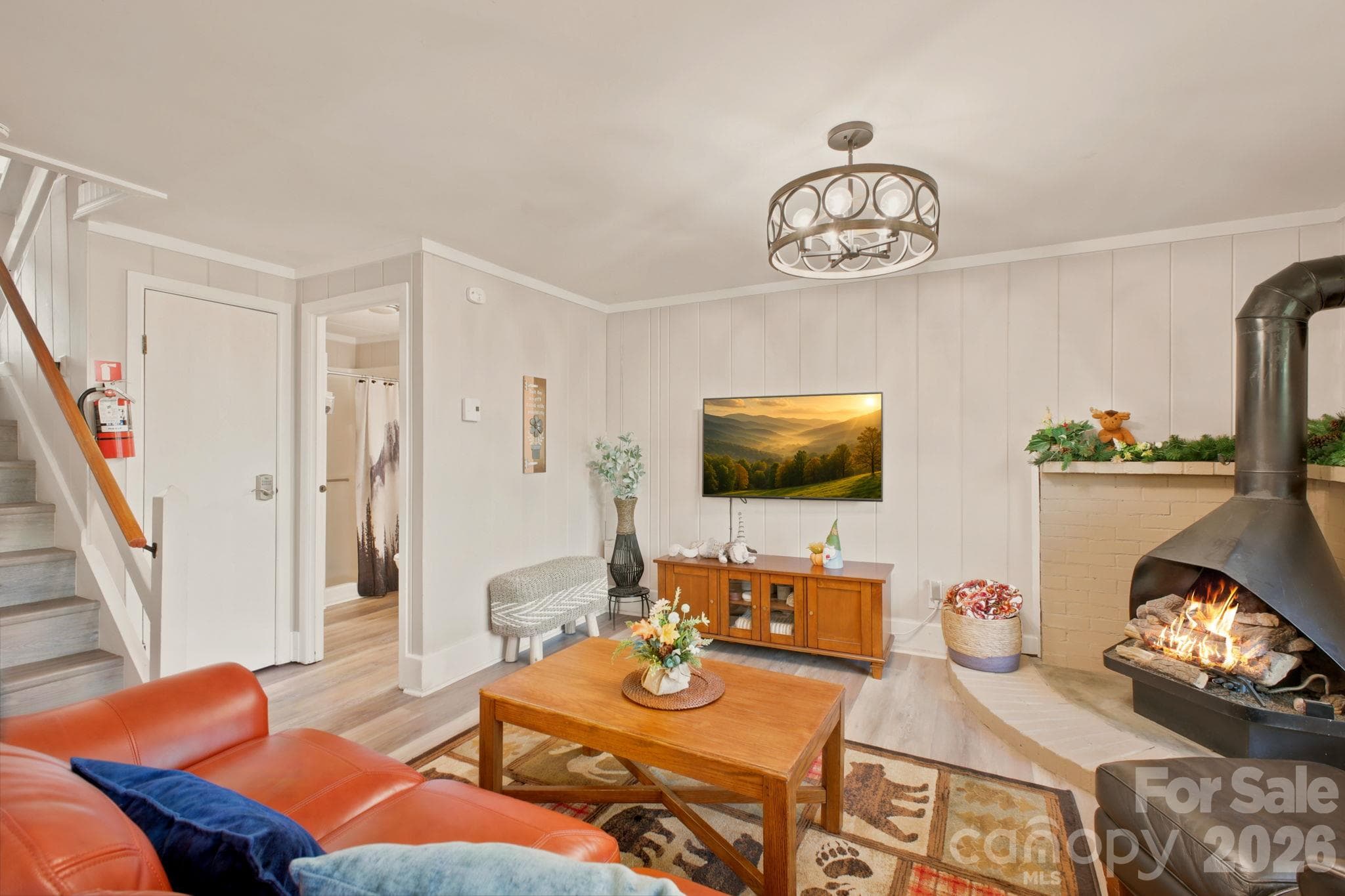 Condominium at 220 Charter Hills Road, Beech Mountain, photo 6 of 39