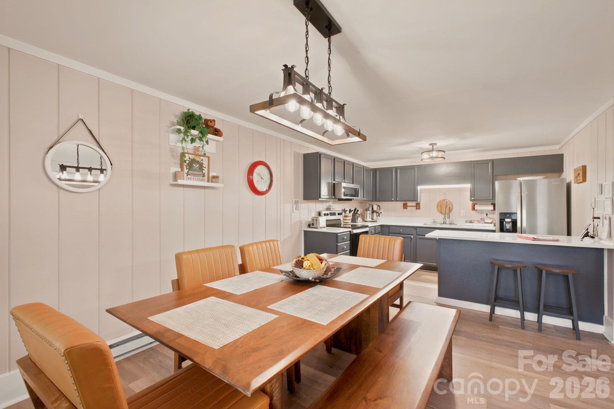 Condominium at 220 Charter Hills Road, Beech Mountain, photo 10 of 39