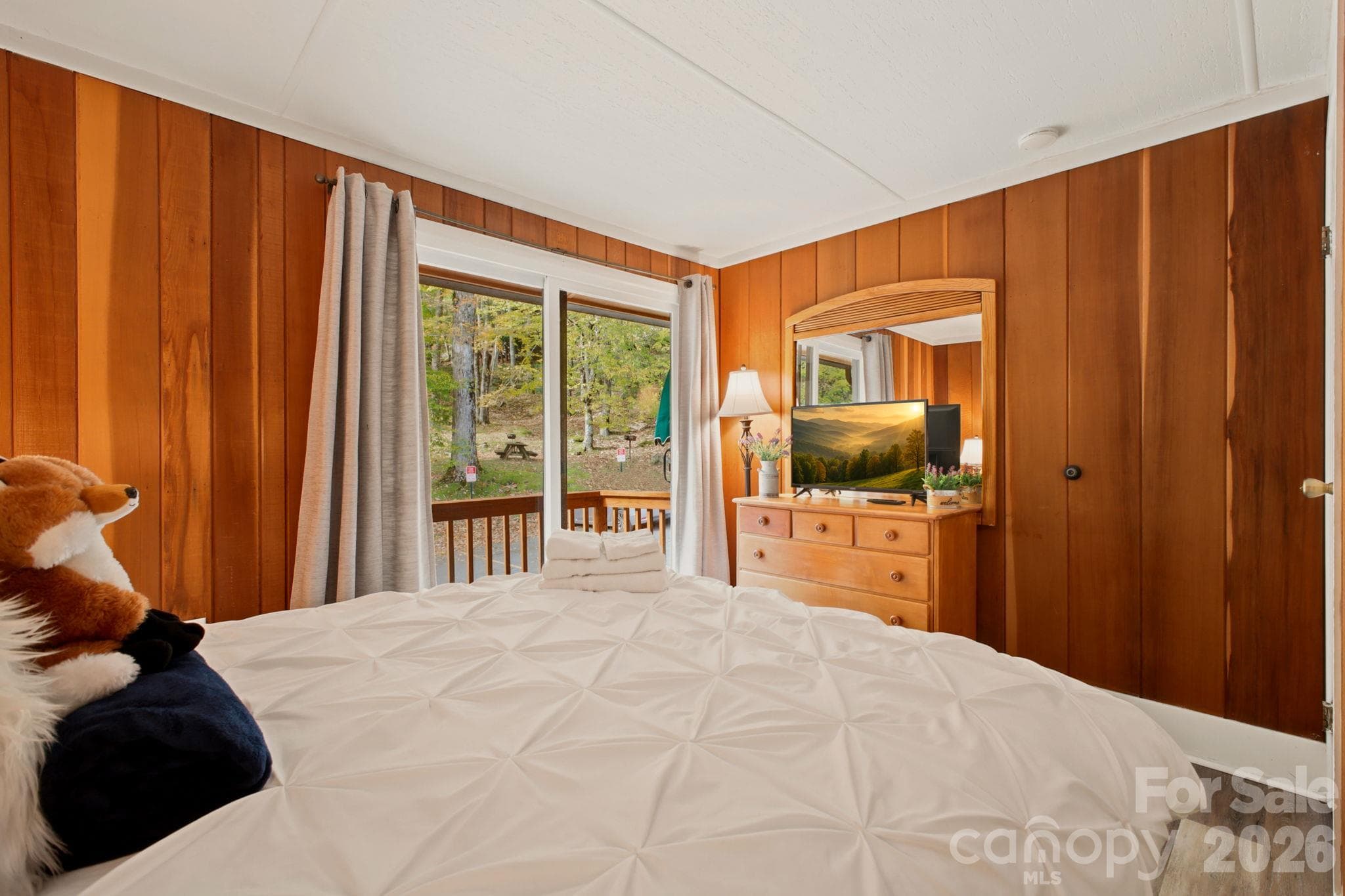 Condominium at 220 Charter Hills Road, Beech Mountain, photo 29 of 39