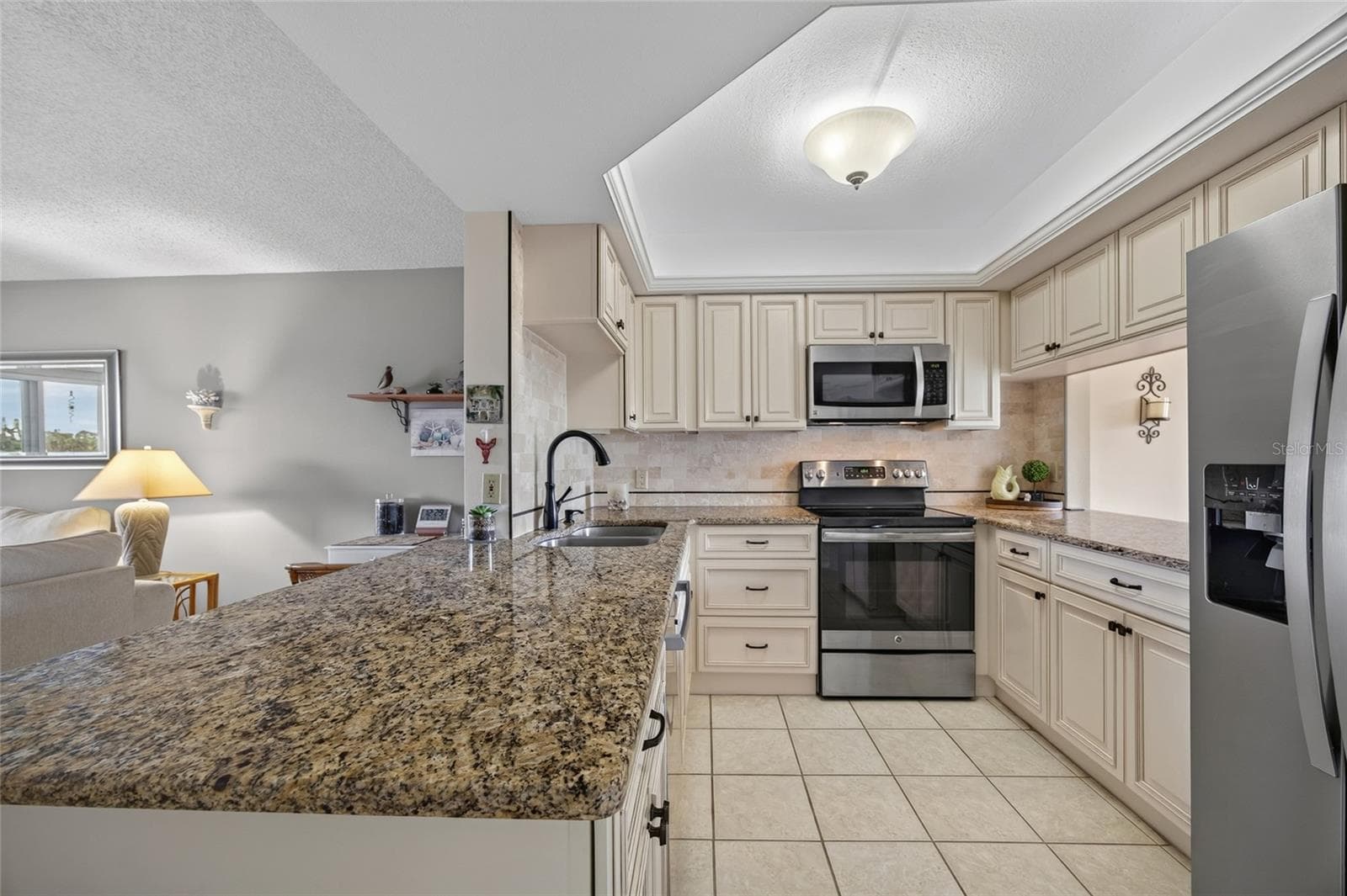Condominium at 1401 S MCCALL RD #102, ENGLEWOOD, photo 7 of 38