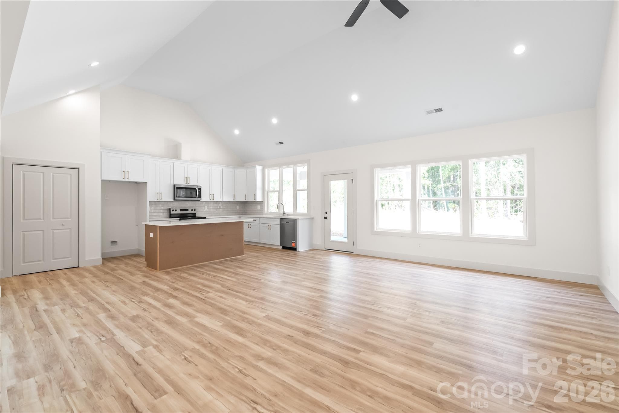 Single Family Residence at 4205 Pigg Mattox Road, Monroe, photo 8 of 42