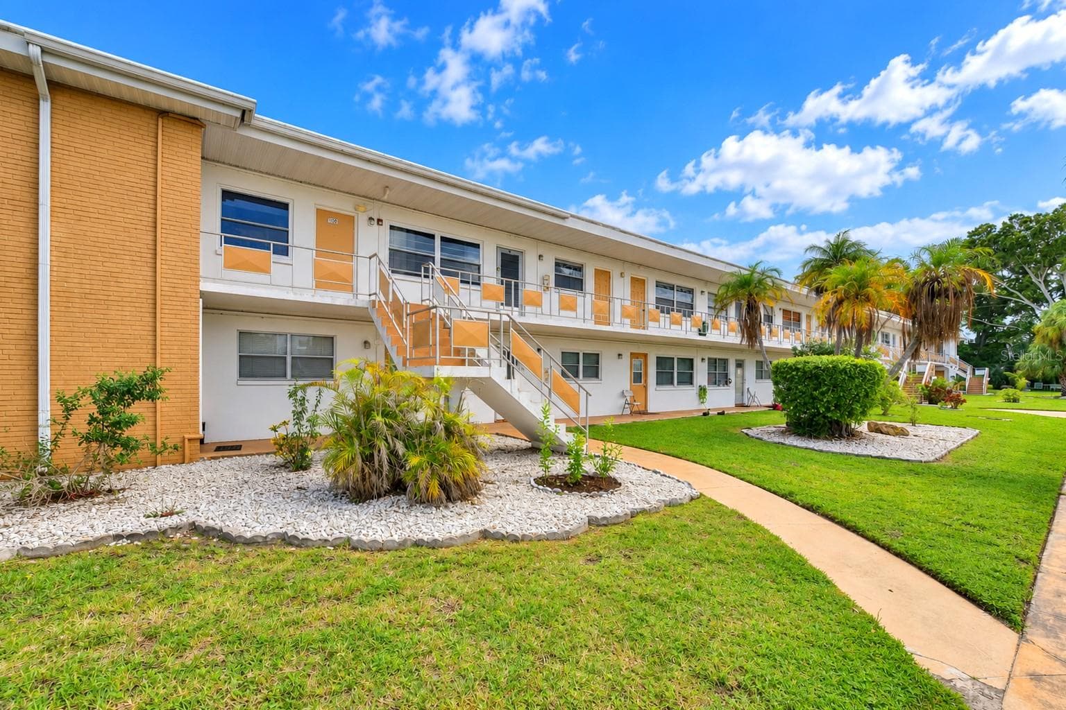 Condominium at 5940 21ST ST N #11, ST PETERSBURG, photo 2 of 30