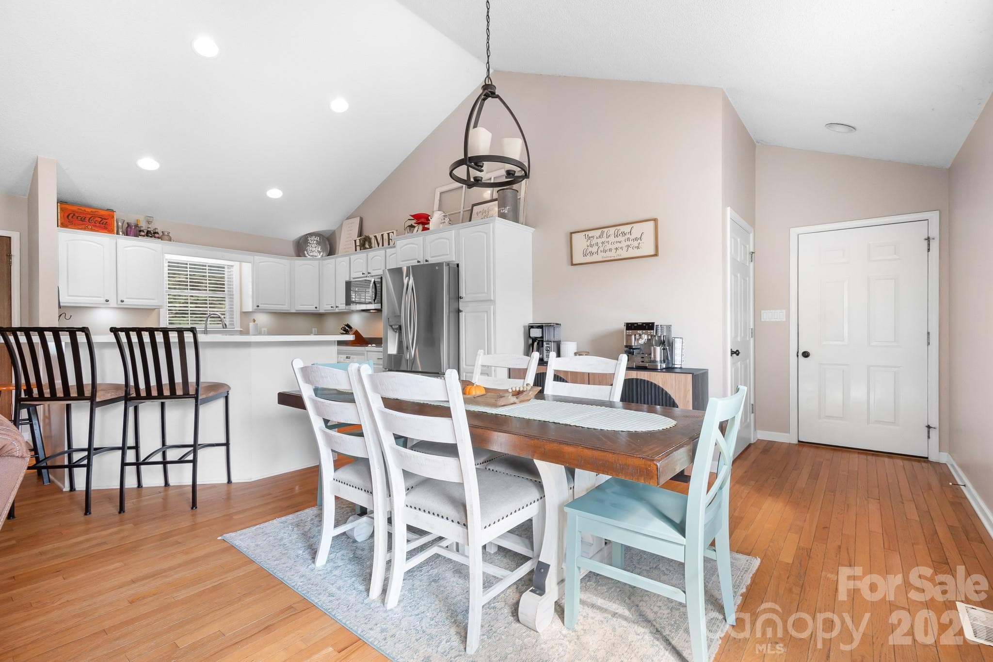 Single Family Residence at 161 Cherry Blossom Lane, Stony Point, photo 16 of 42