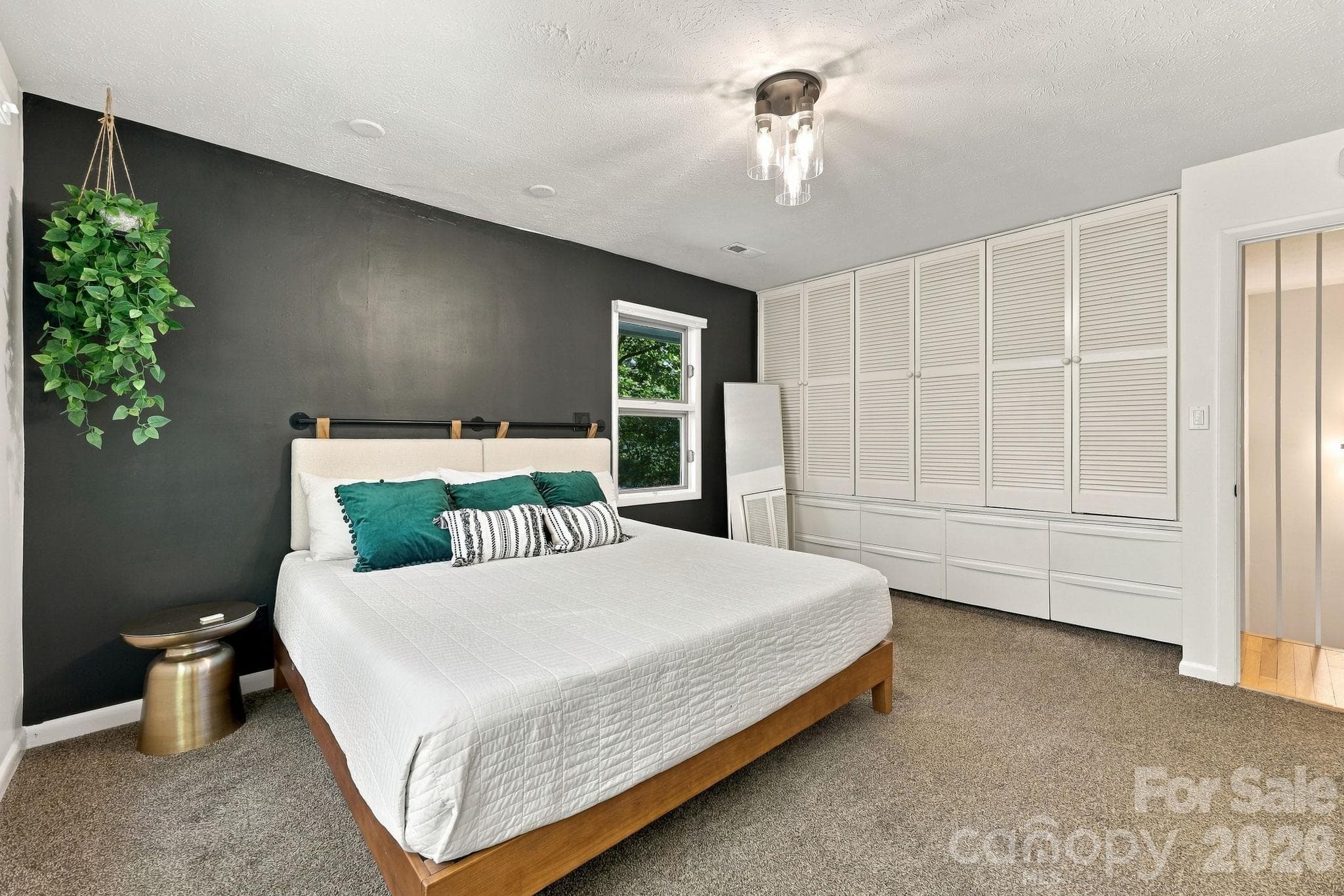 Bedroom - 109 Overlook Road, Asheville