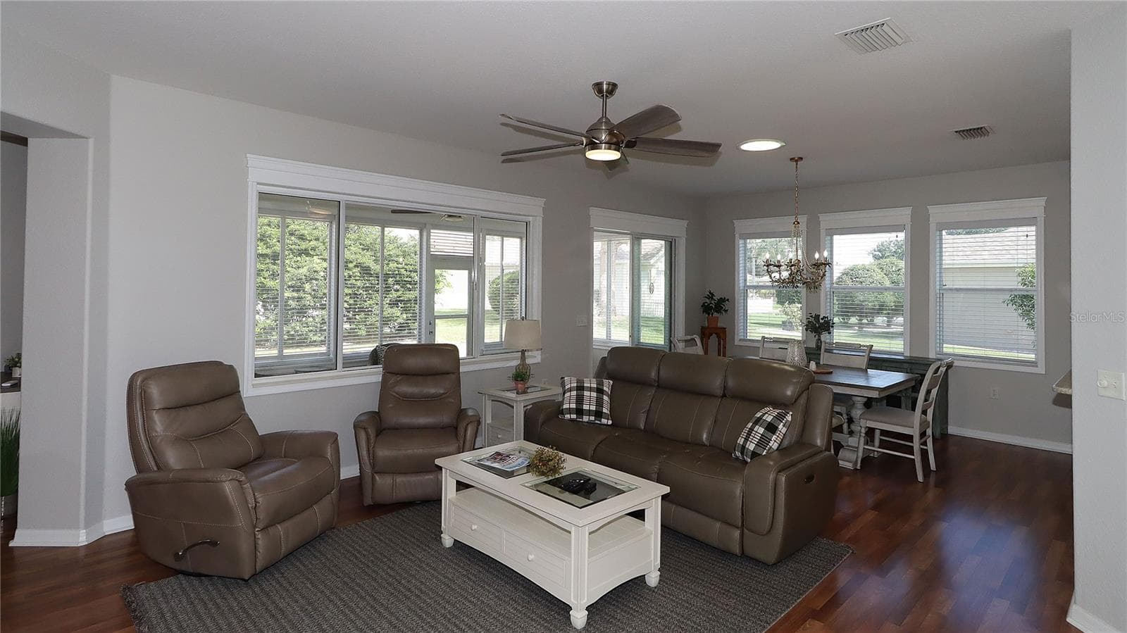 Living Room/Dining Combo - 9261 SE 124TH PL, SUMMERFIELD