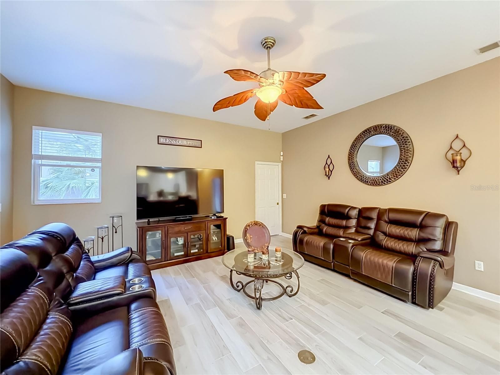 Single Family Residence at 1105 SHADOWBROOK TRL, WINTER SPRINGS, photo 13 of 39