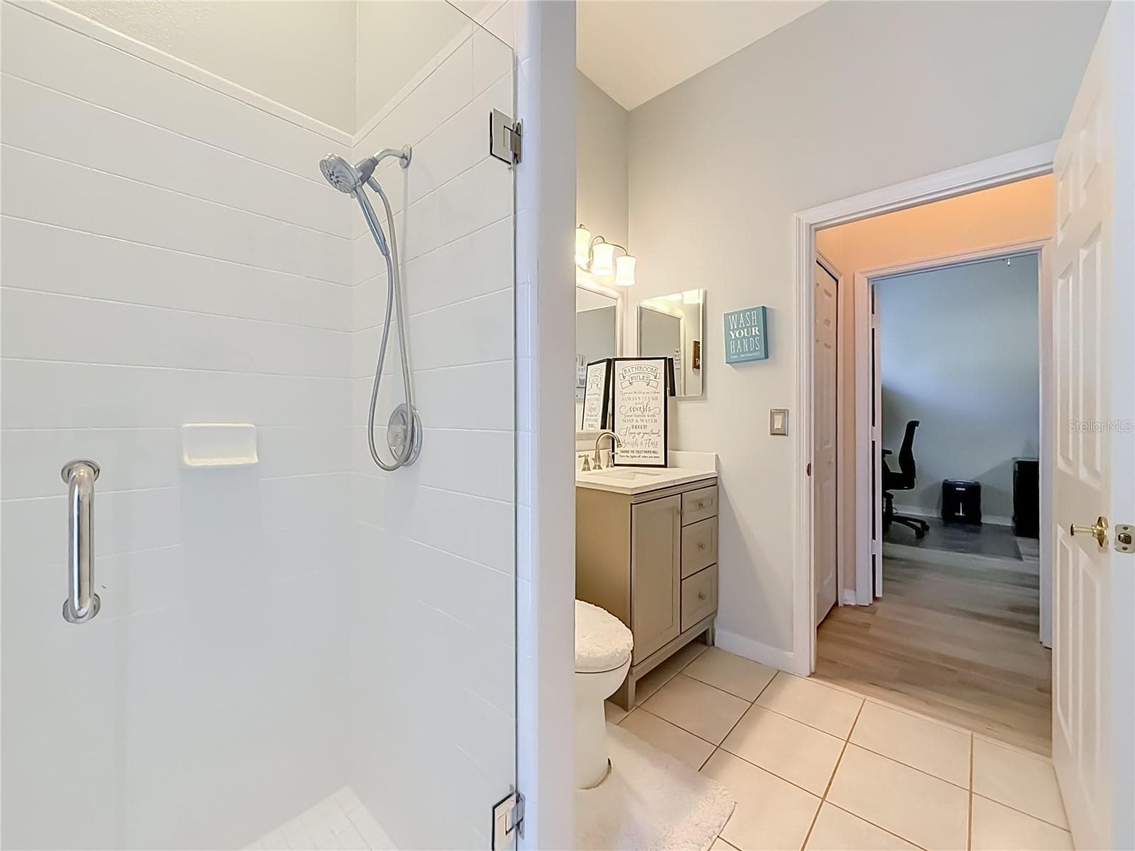 Single Family Residence at 1105 SHADOWBROOK TRL, WINTER SPRINGS, photo 23 of 39
