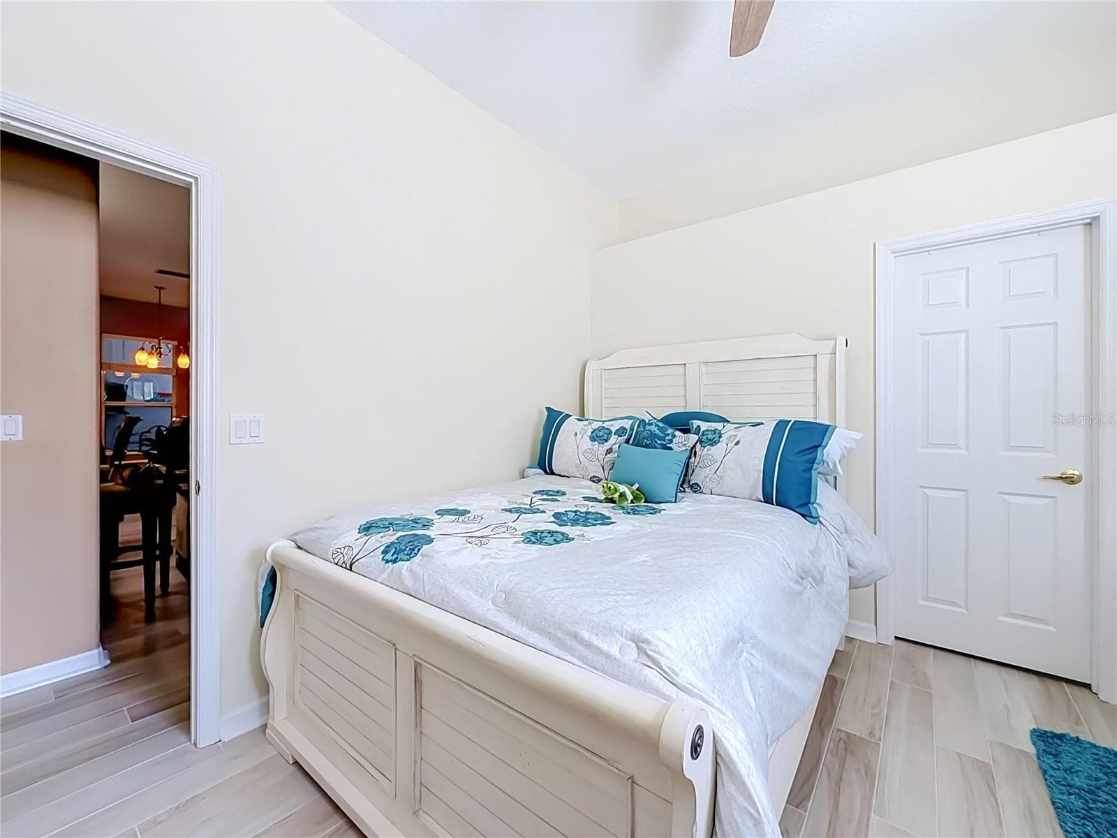 Single Family Residence at 1105 SHADOWBROOK TRL, WINTER SPRINGS, photo 25 of 39