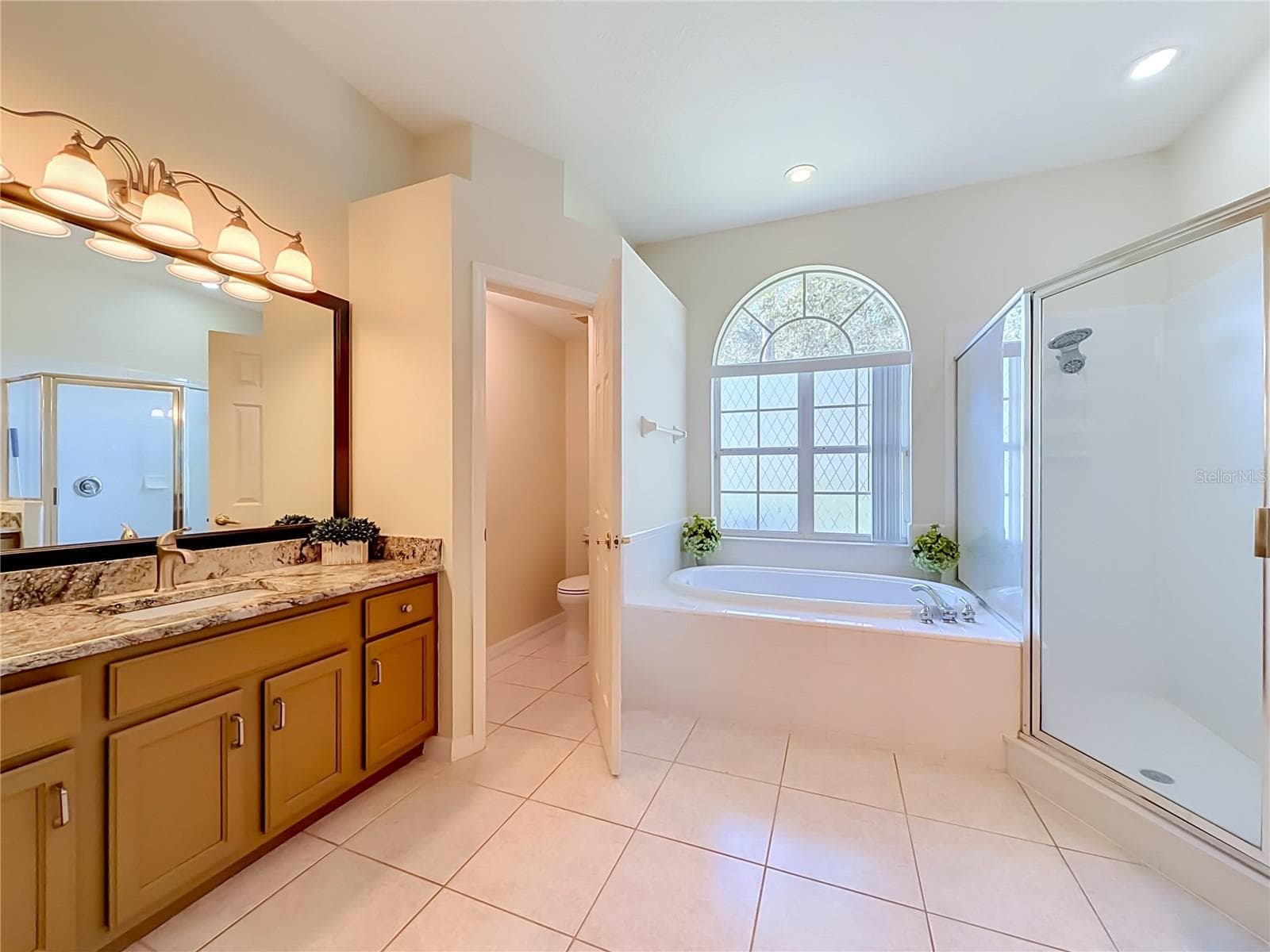 Single Family Residence at 1105 SHADOWBROOK TRL, WINTER SPRINGS, photo 19 of 39