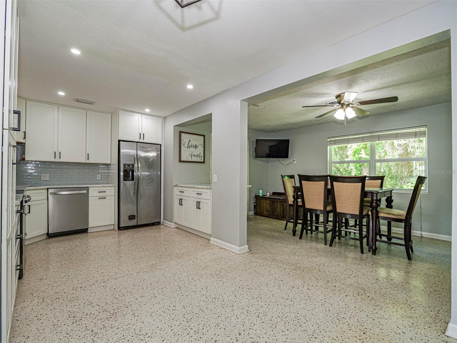 Single Family Residence at 2755 6TH PL, VERO BEACH, photo 17 of 35