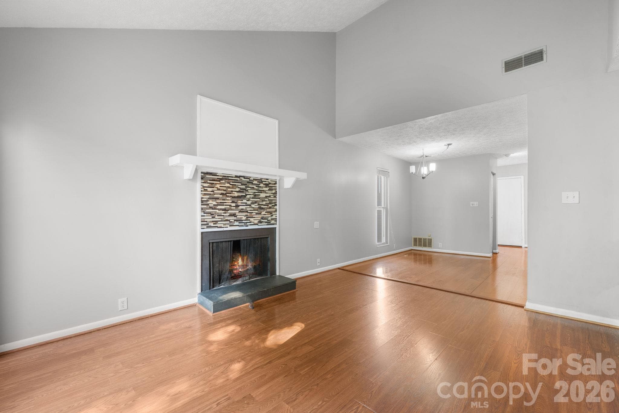 Condominium at 1050 21st Avenue NW, Hickory, photo 7 of 27