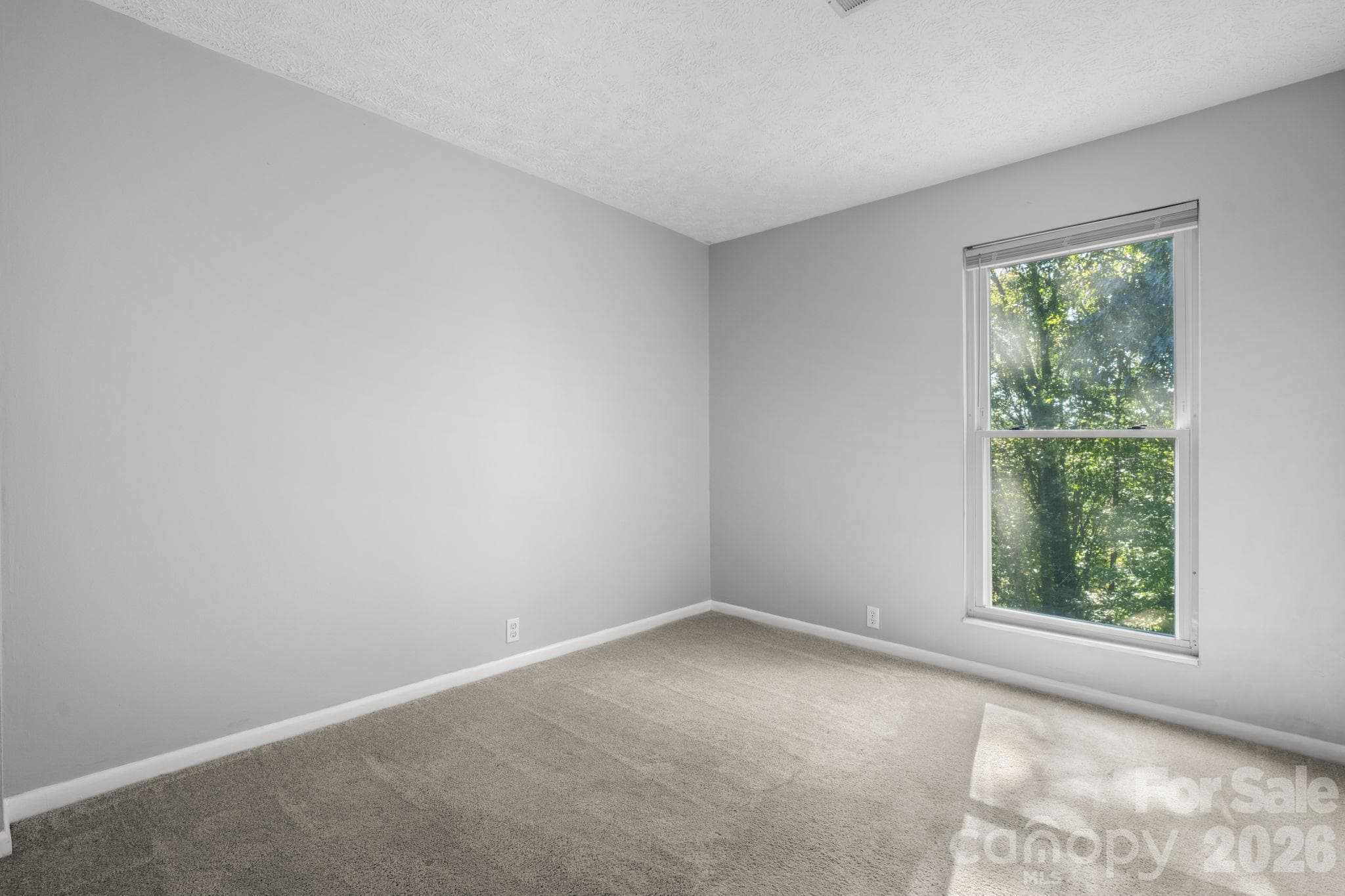 Condominium at 1050 21st Avenue NW, Hickory, photo 20 of 27