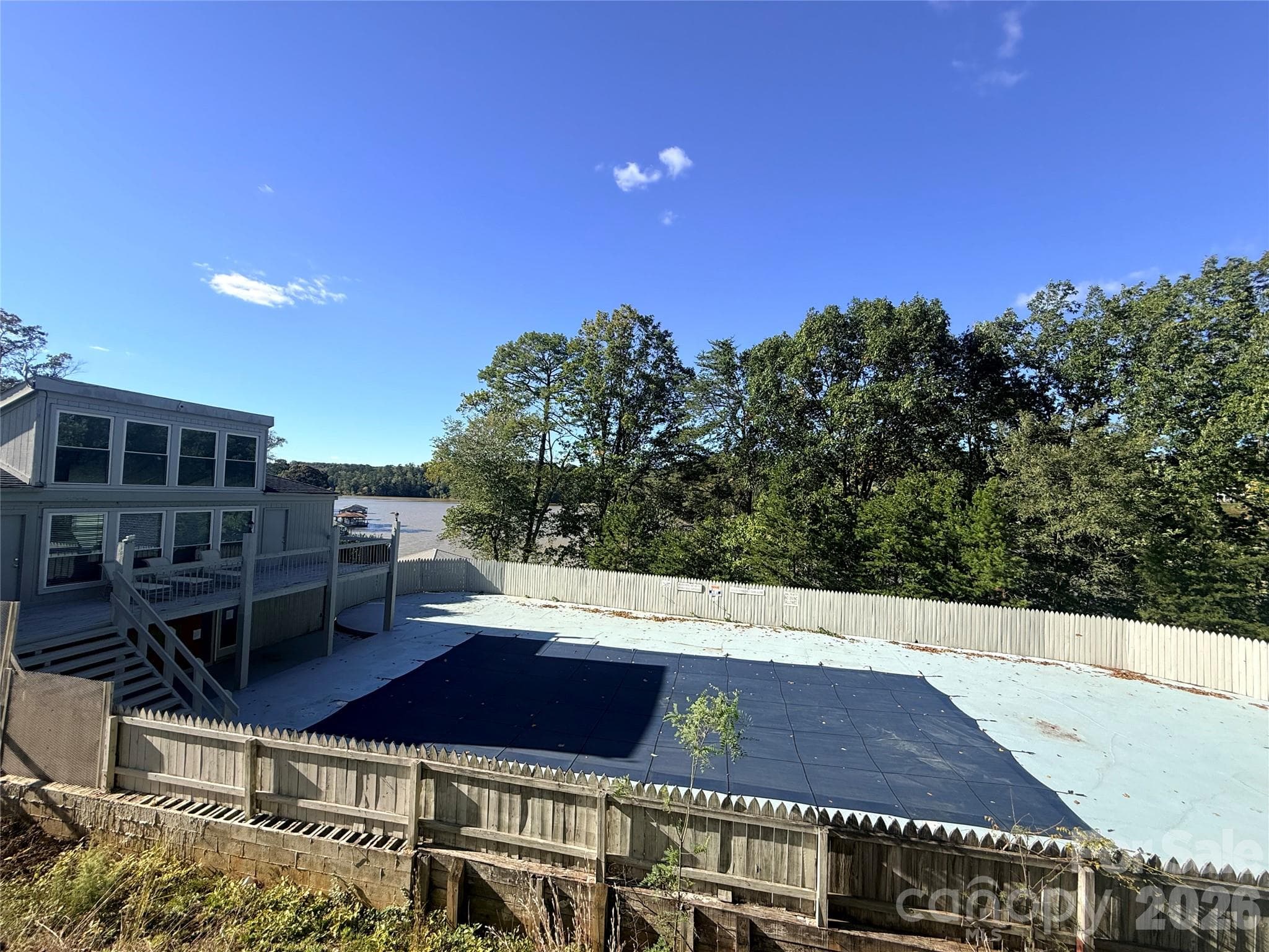 Condominium at 1050 21st Avenue NW, Hickory, photo 26 of 27