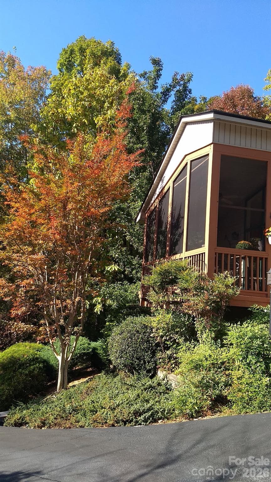 51 Duya Court