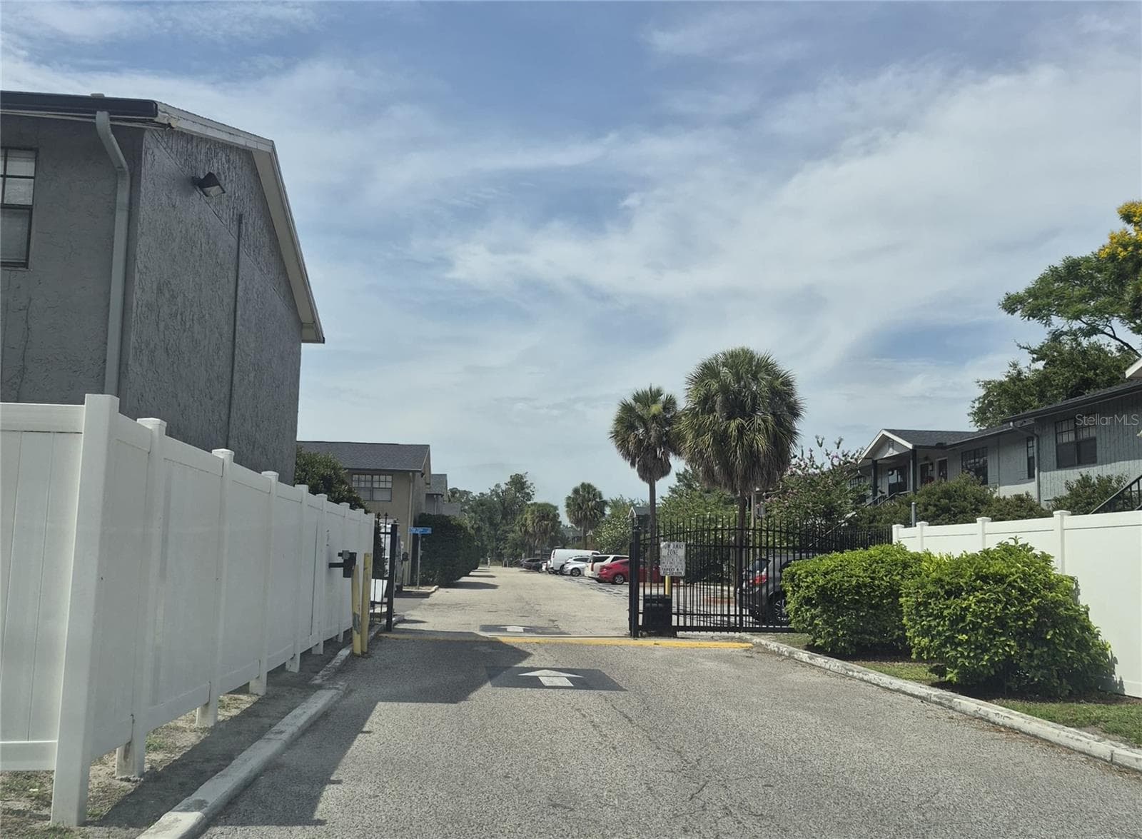 ENTRANCE - 202 POINSETTIA PINE CT #202, TAMPA