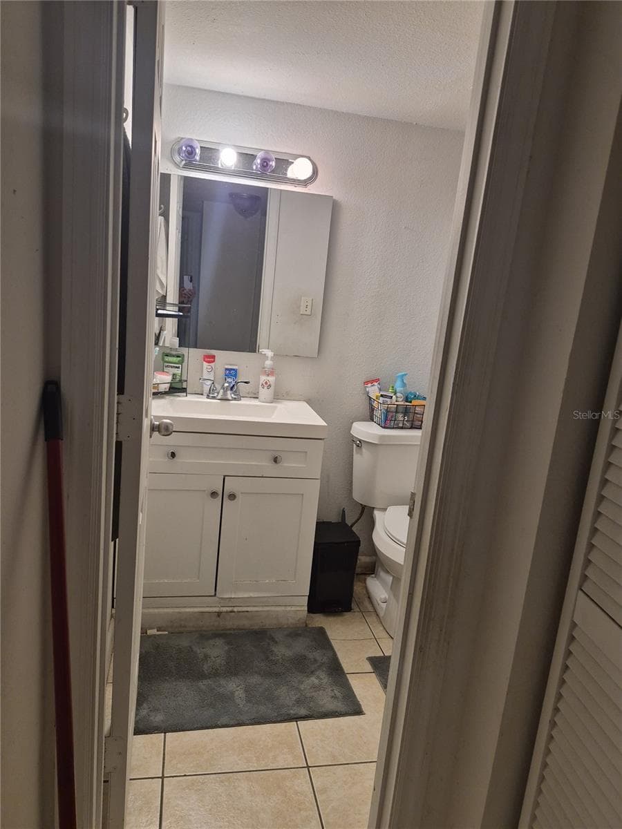 bathroom - 202 POINSETTIA PINE CT #202, TAMPA
