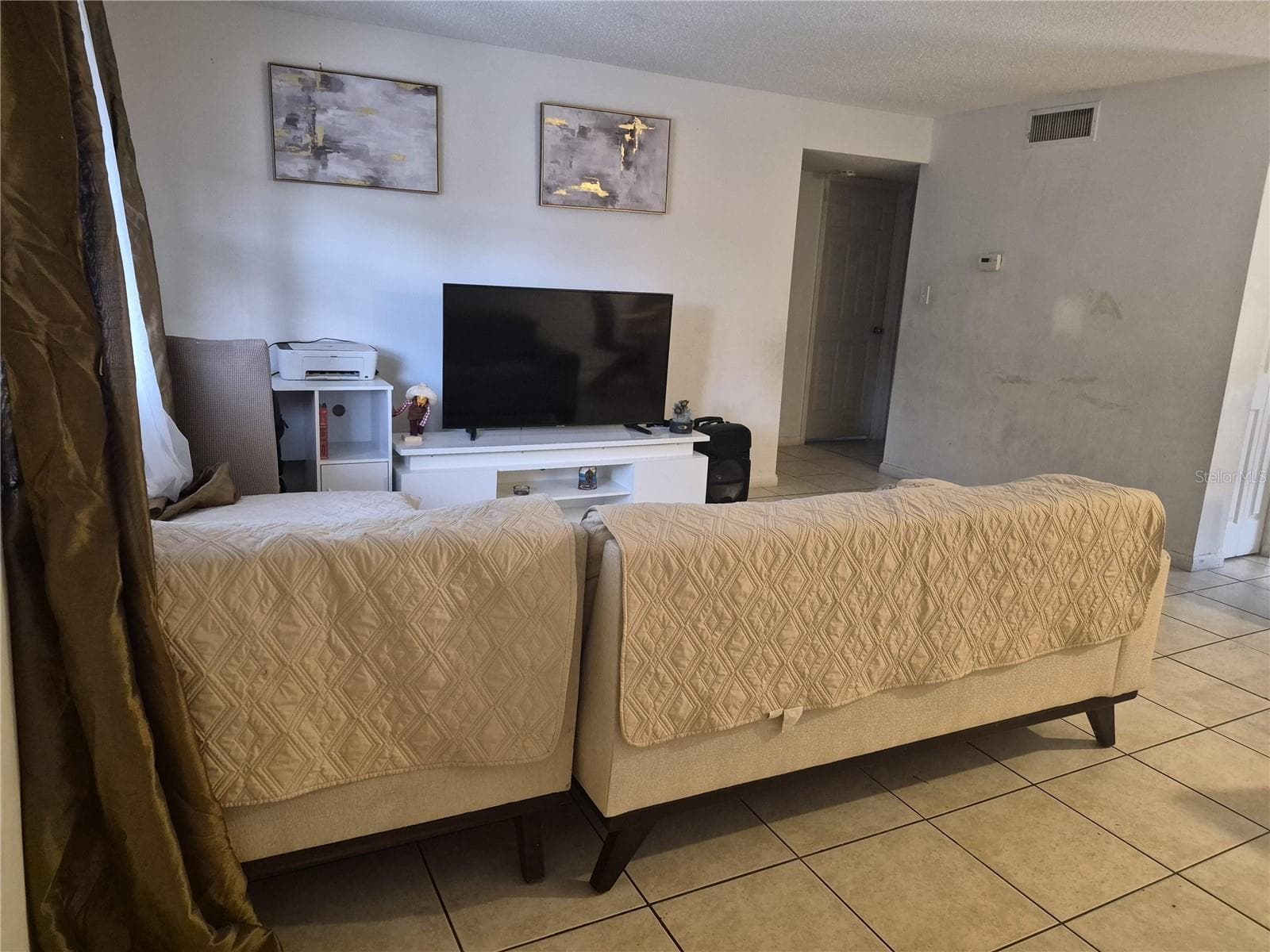 living - 202 POINSETTIA PINE CT #202, TAMPA