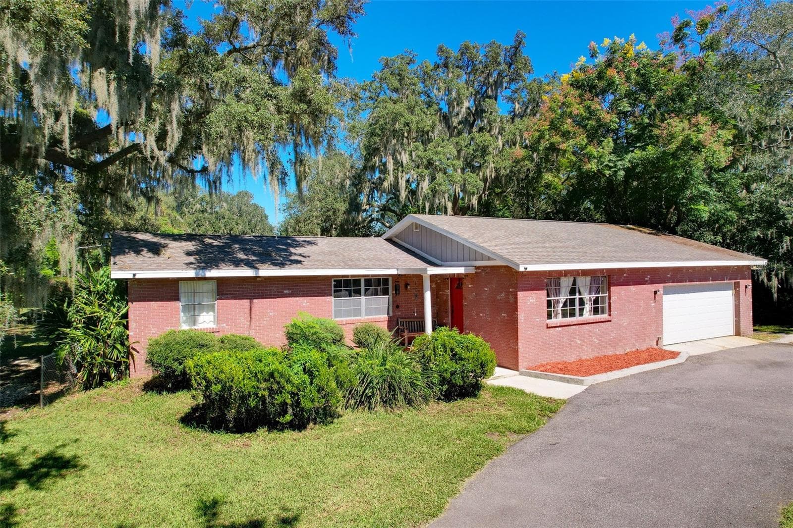 Single Family Residence at 1210 FRONT ST, VALRICO, photo 2 of 58