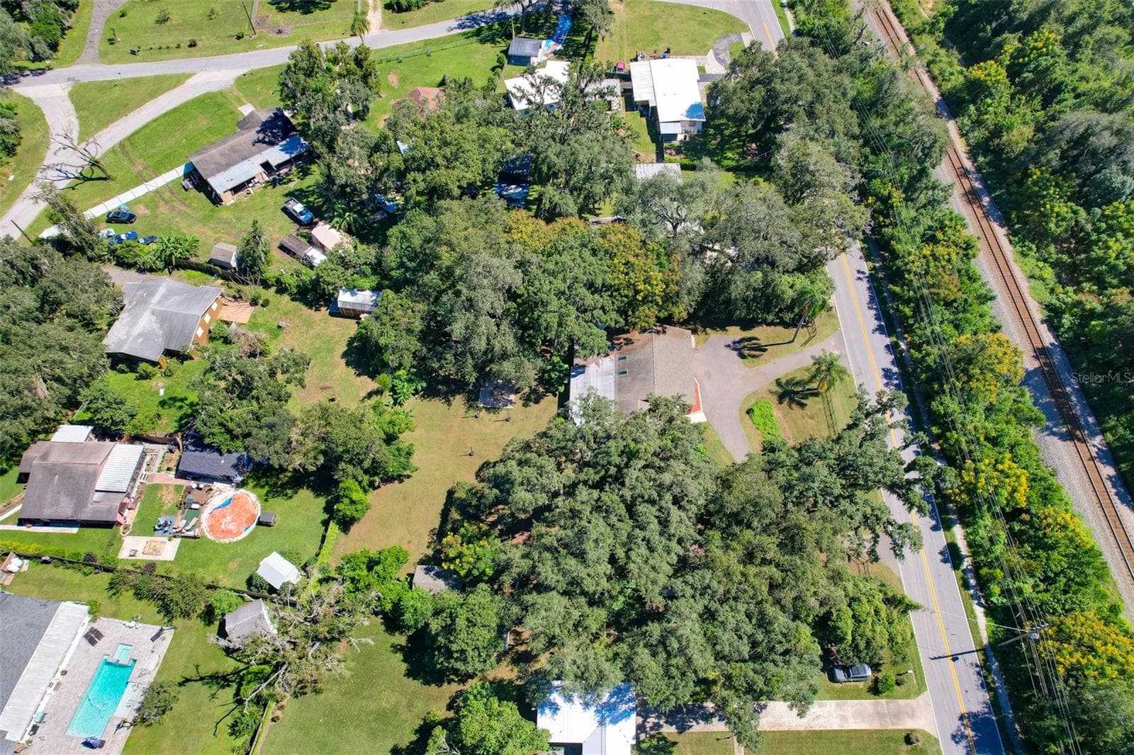 Single Family Residence at 1210 FRONT ST, VALRICO, photo 8 of 58
