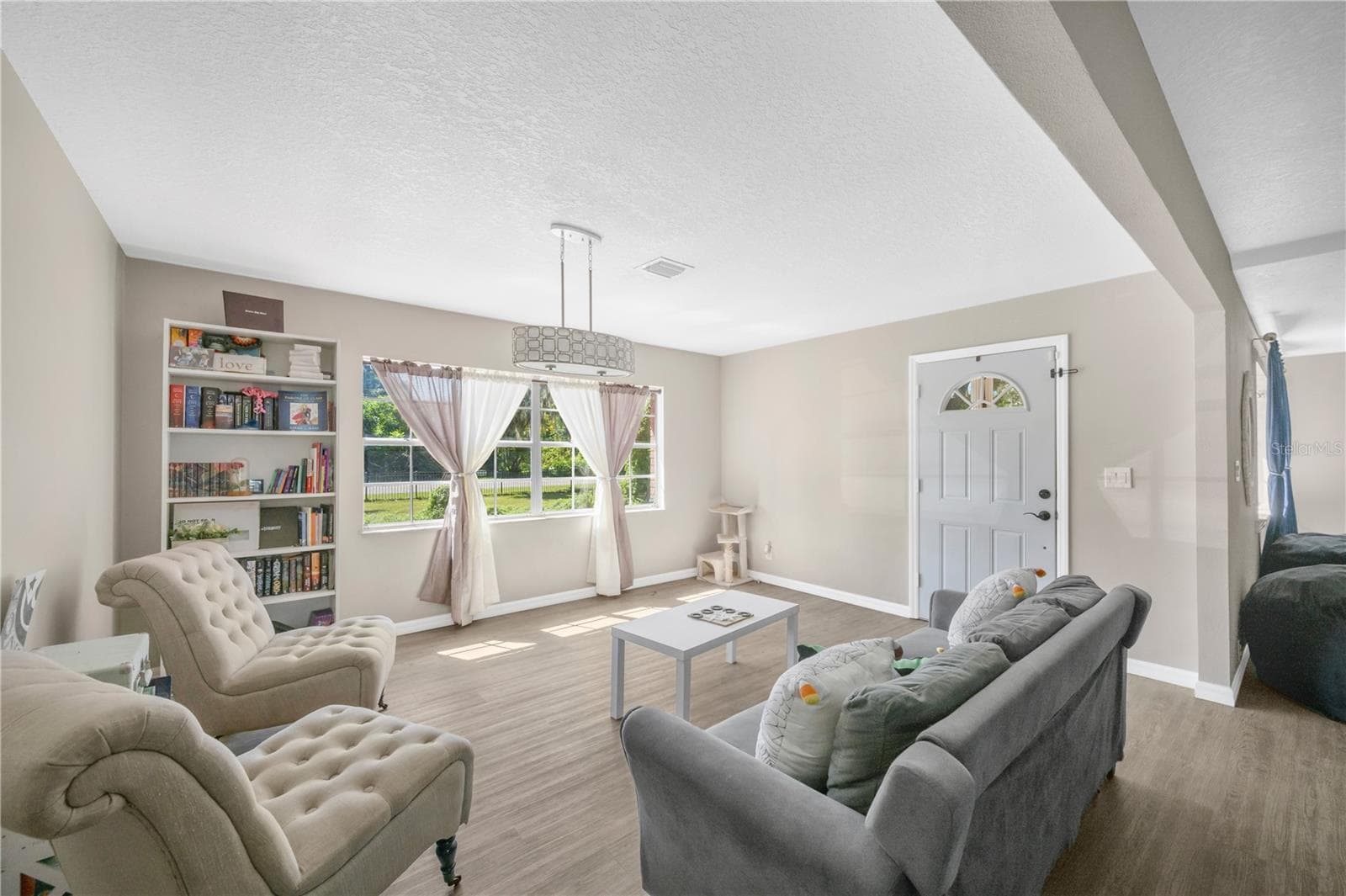 Single Family Residence at 1210 FRONT ST, VALRICO, photo 11 of 58