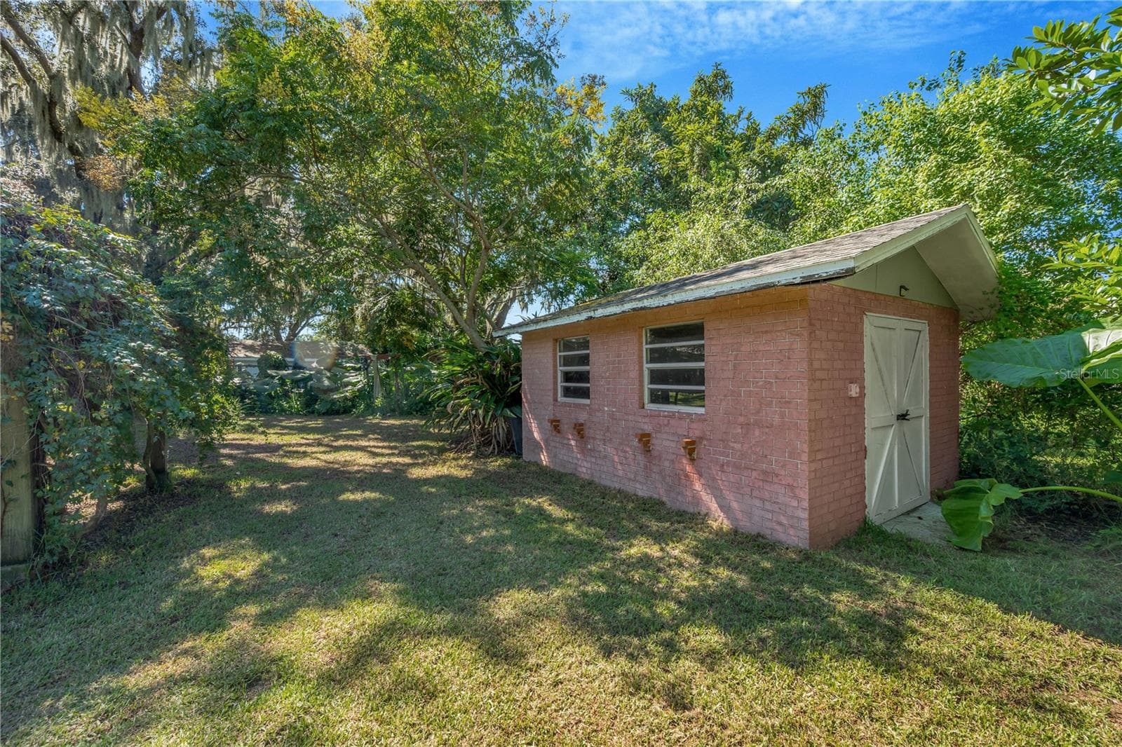 Single Family Residence at 1210 FRONT ST, VALRICO, photo 47 of 58