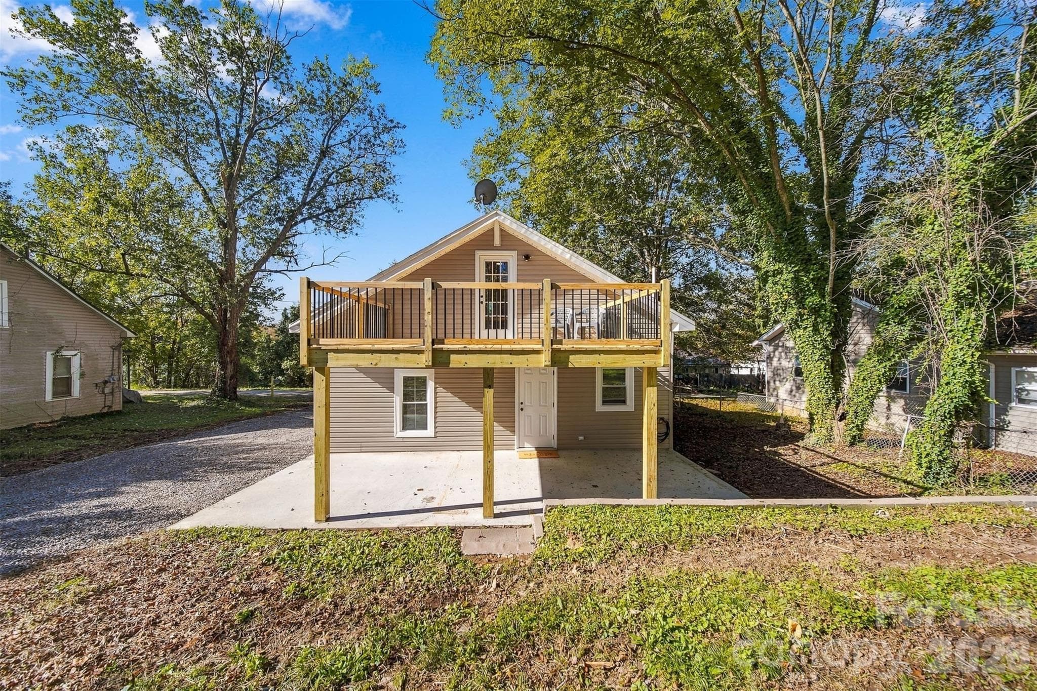 Single Family Residence at 111 Hickory Street SW, Lenoir, photo 28 of 29