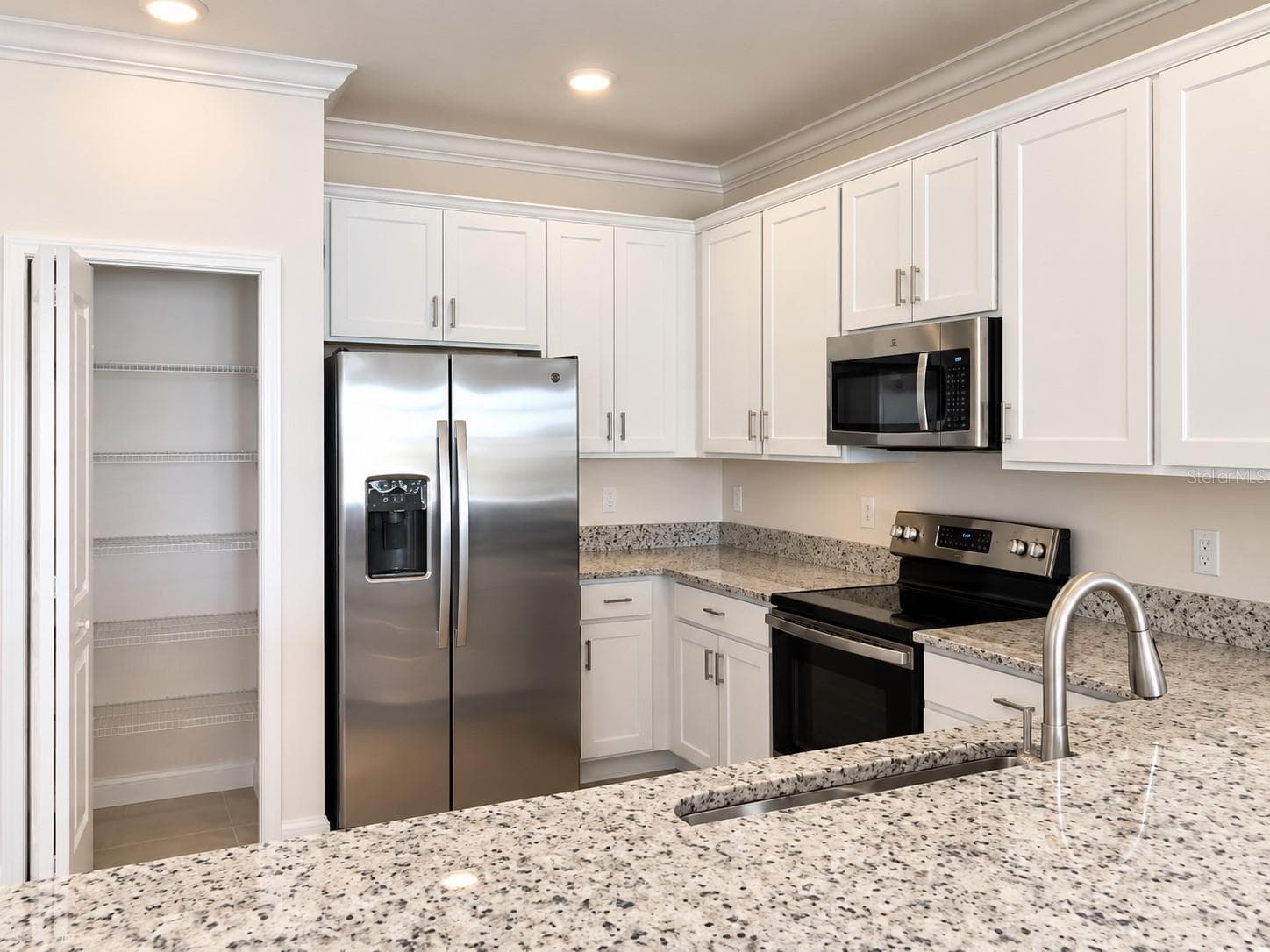 Single Family Residence at 4359 LEMONGRASS DR, FORT MYERS, photo 3 of 20
