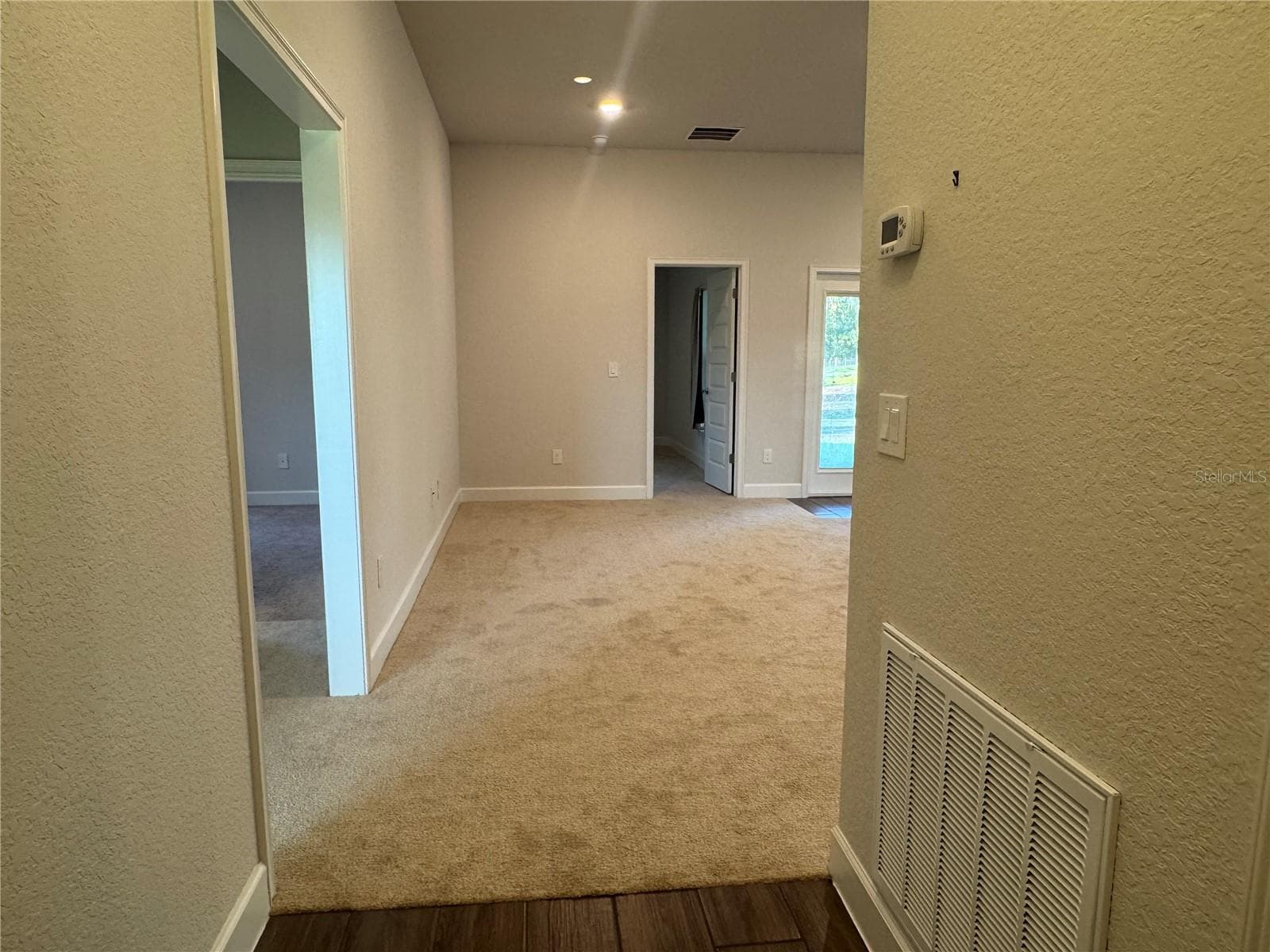 Entrance - 187 NW 45TH LOOP, OCALA