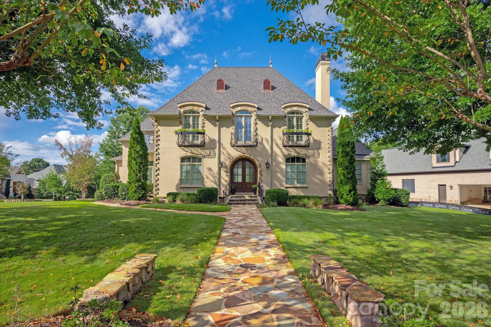 Single Family Residence at 6088 Kimbrell Heights Drive, Fort Mill, photo 2 of 48