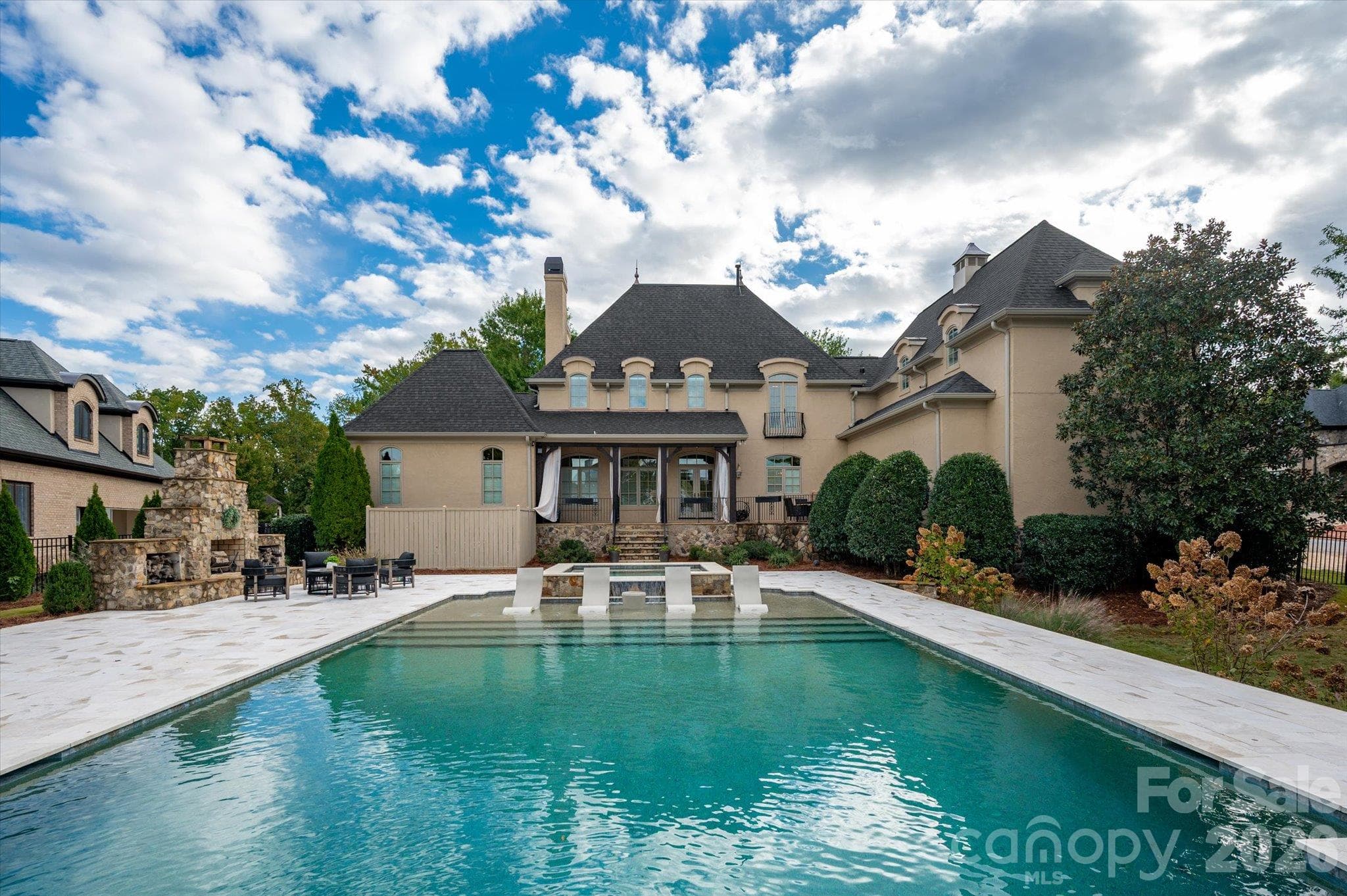 Single Family Residence at 6088 Kimbrell Heights Drive, Fort Mill, photo 5 of 48