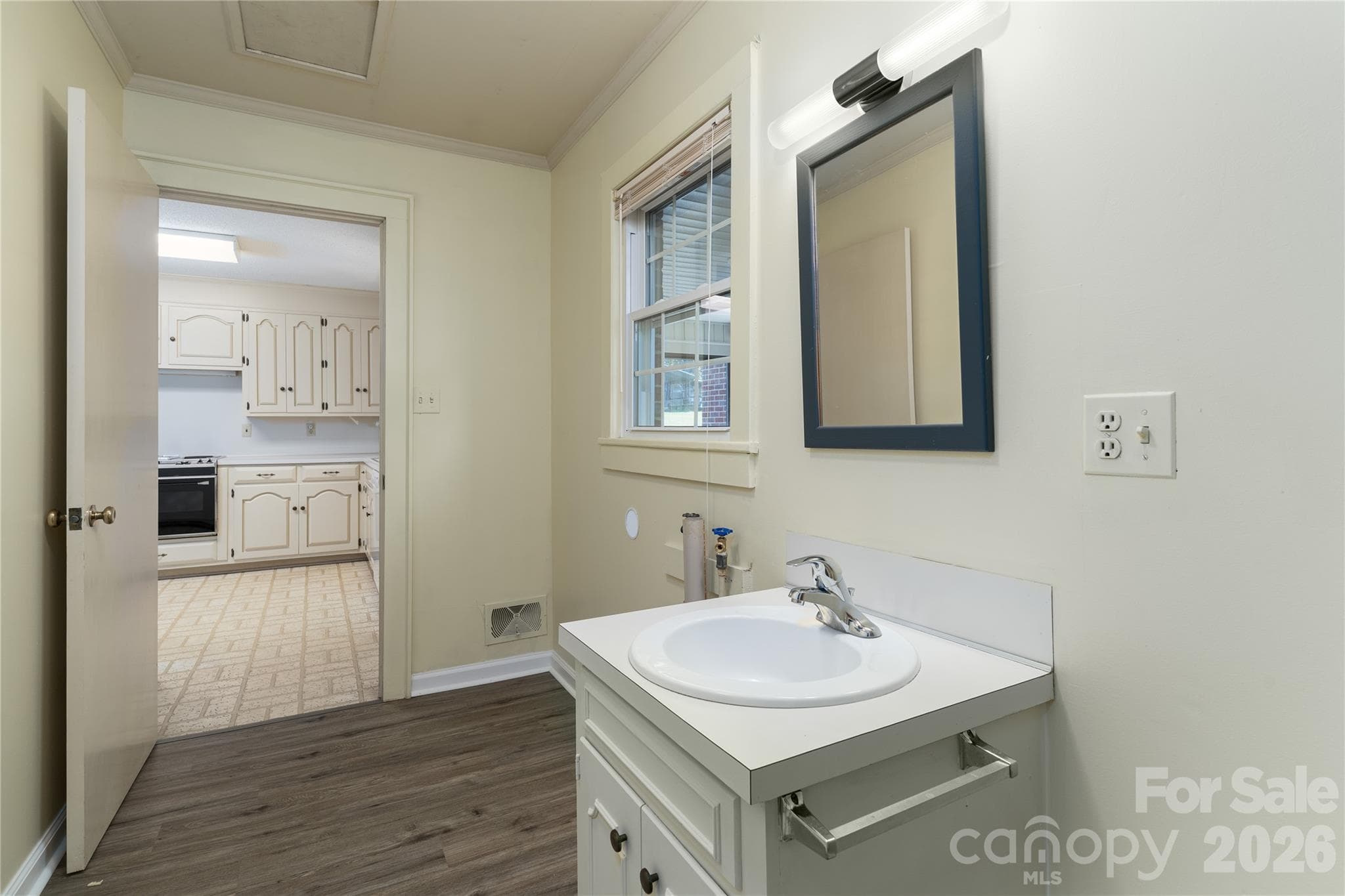 Single Family Residence at 5271 Harris Farm Road, Hickory, photo 25 of 46