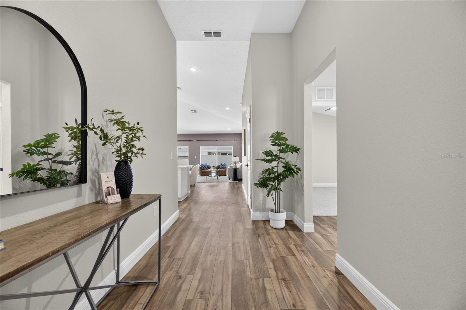 Single Family Residence at 31710 CHATEAU MANOR LANE, WESLEY CHAPEL, photo 6 of 99