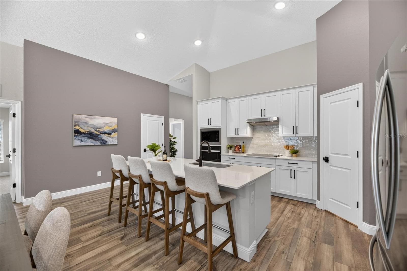 Single Family Residence at 31710 CHATEAU MANOR LANE, WESLEY CHAPEL, photo 16 of 99