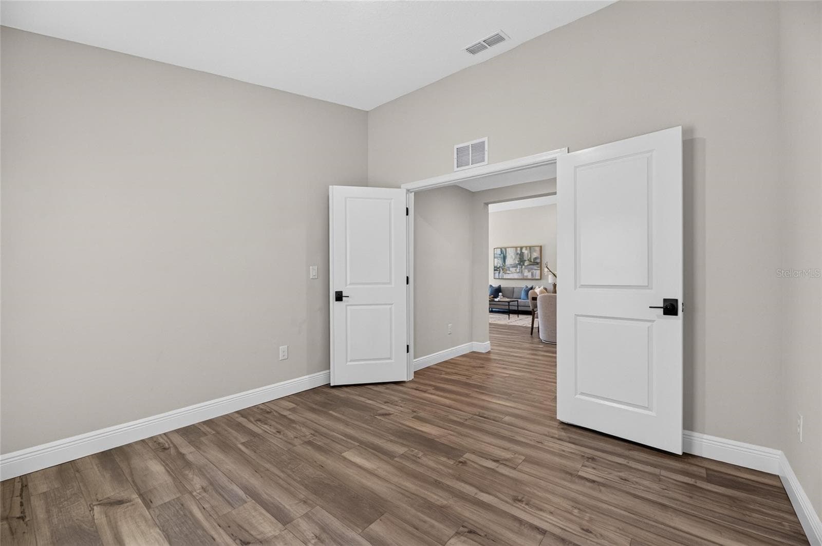 Single Family Residence at 31710 CHATEAU MANOR LANE, WESLEY CHAPEL, photo 33 of 99