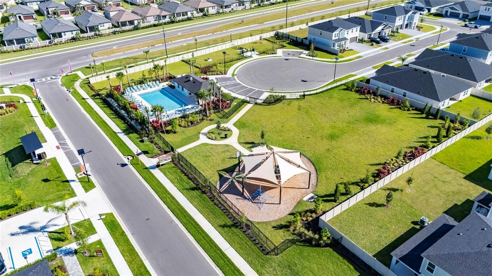Single Family Residence at 31710 CHATEAU MANOR LANE, WESLEY CHAPEL, photo 84 of 99